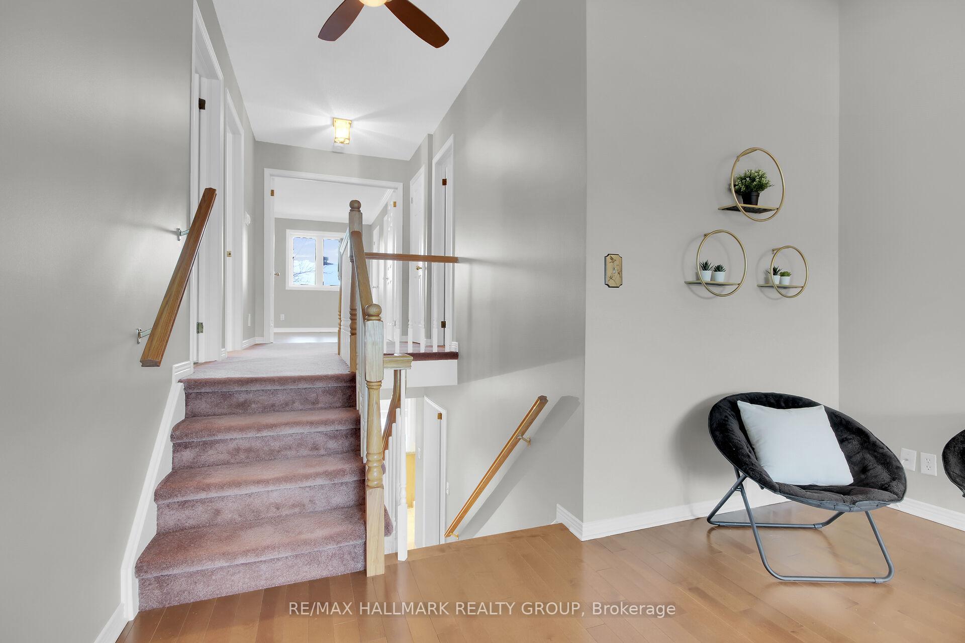 Photo 7 of 32 Forestview Crescent, Ottawa, Westcliffe Estates — HOMEH