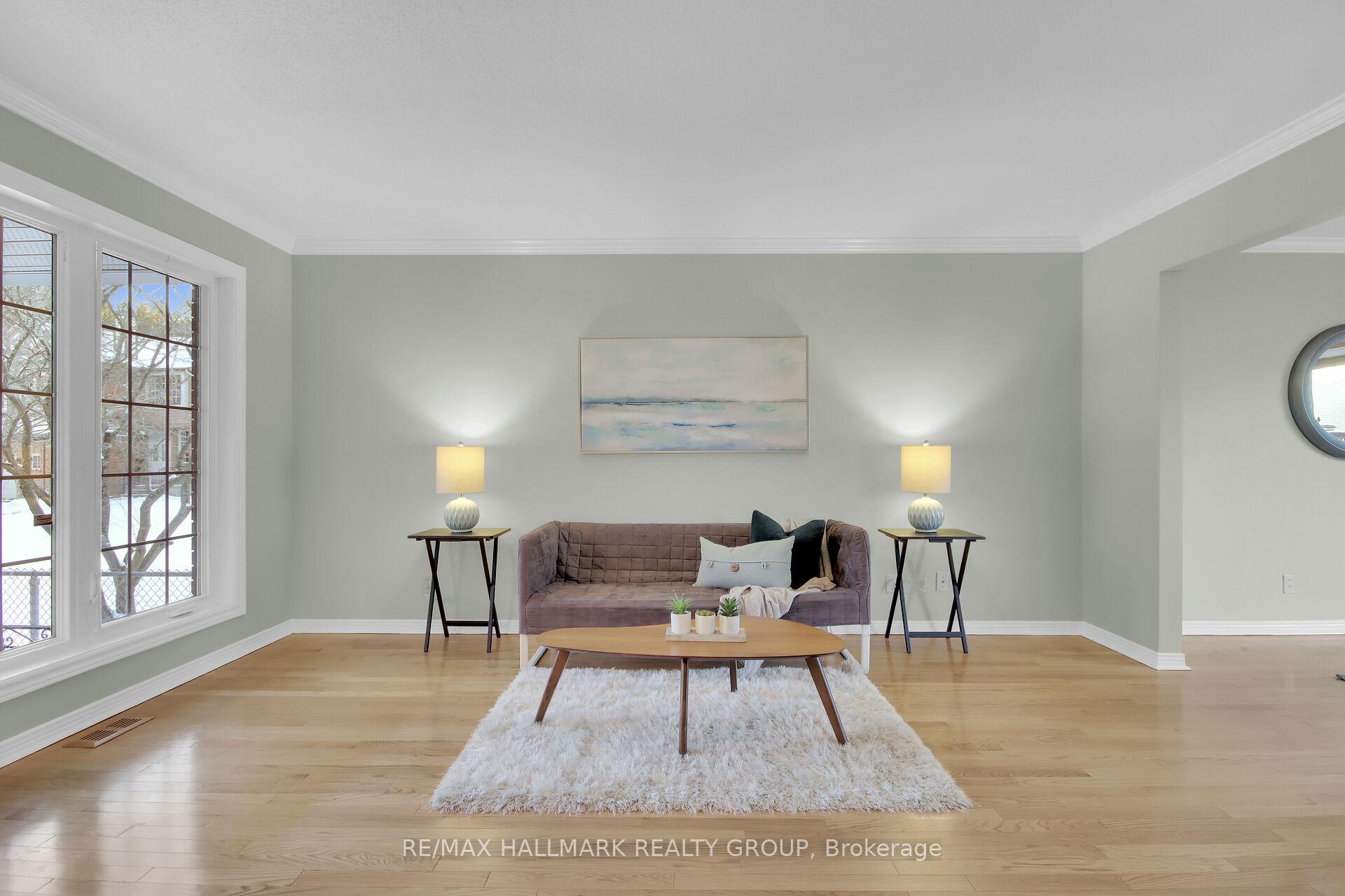 Photo 19 of 32 Forestview Crescent, Ottawa, Westcliffe Estates — HOMEH