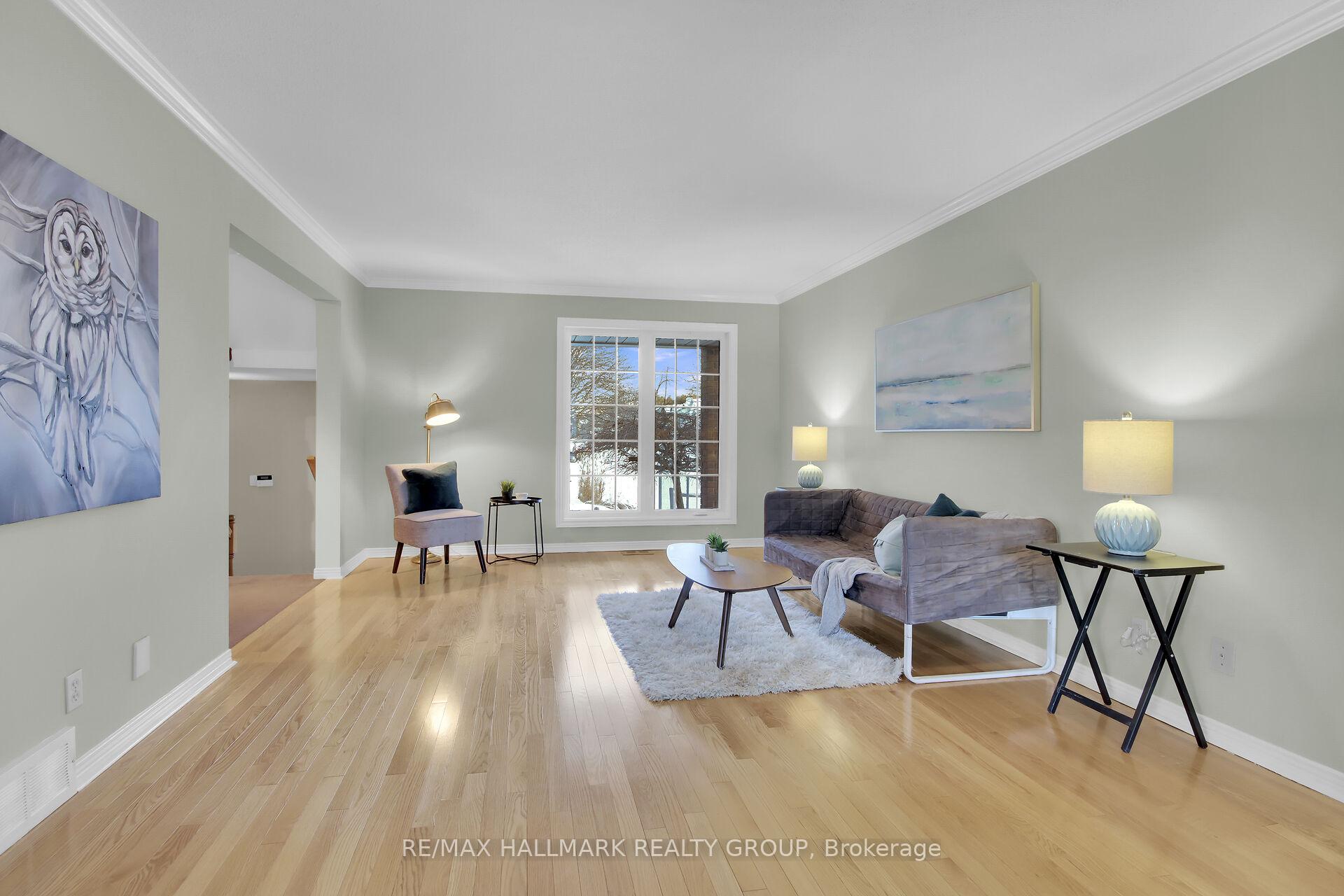 Photo 21 of 32 Forestview Crescent, Ottawa, Westcliffe Estates — HOMEH