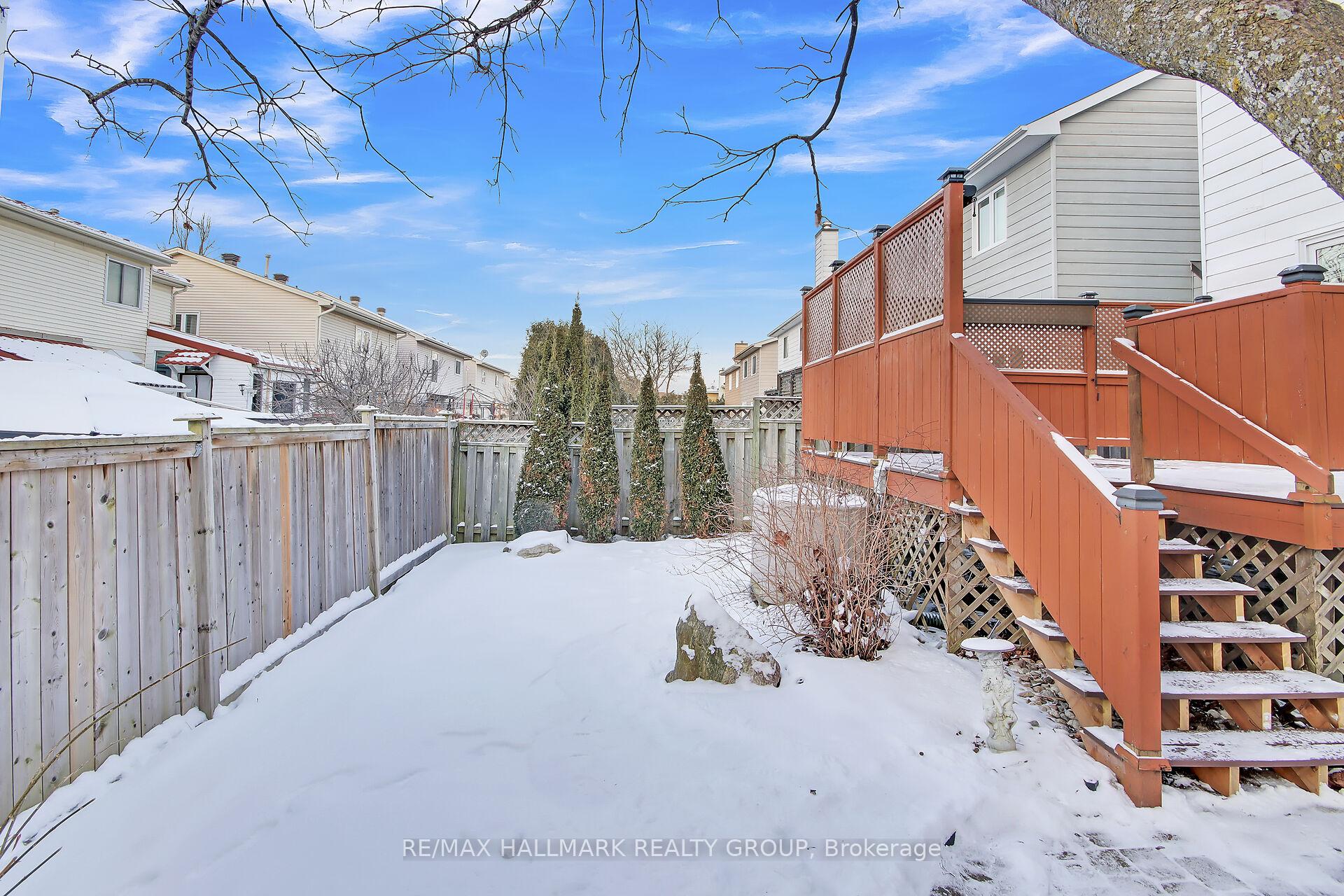 Photo 35 of 32 Forestview Crescent, Ottawa, Westcliffe Estates — HOMEH