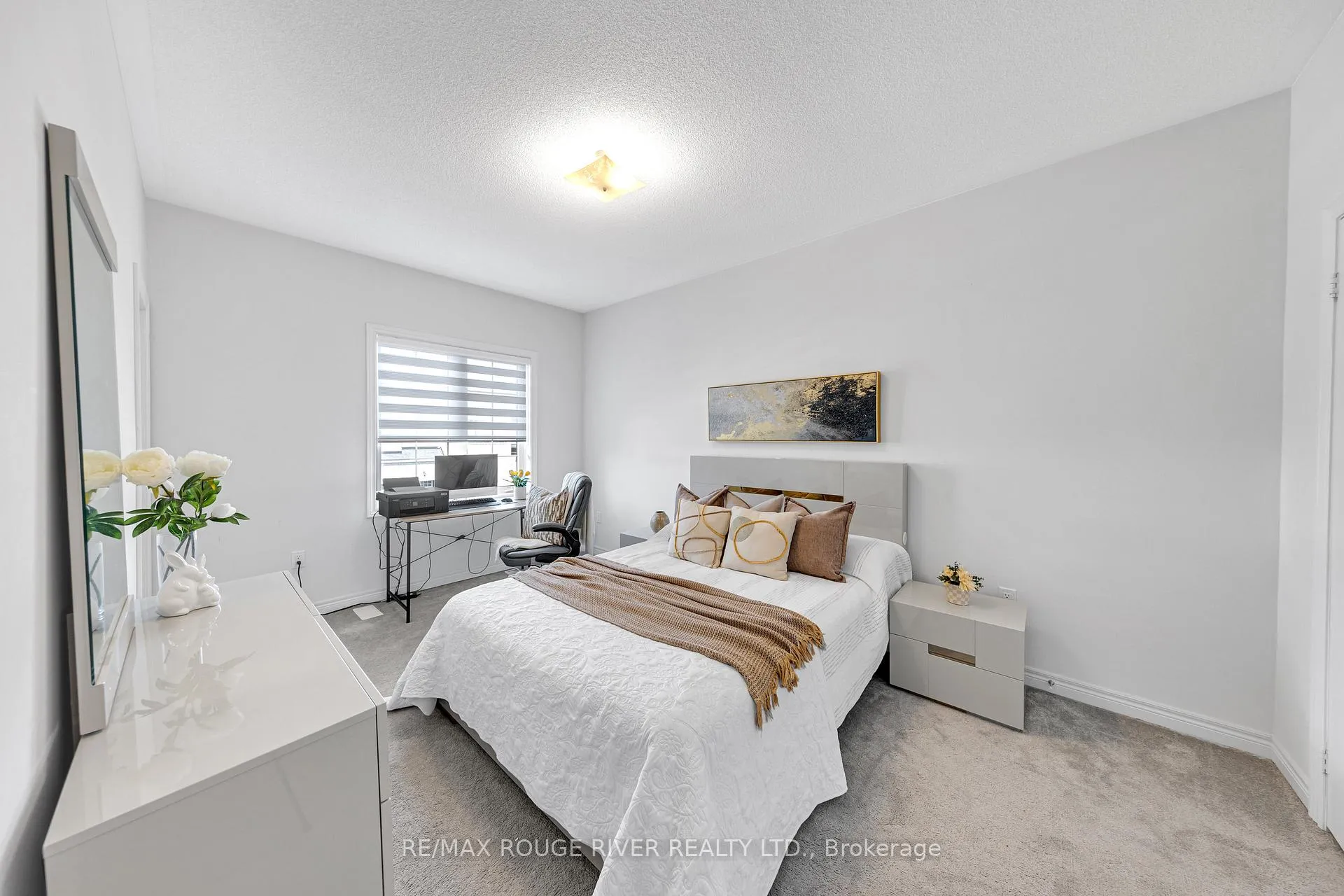 Photo 28 of 21 Priory Drive, Whitby, Rural Whitby — HOMEH