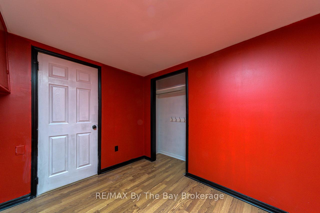 Photo 20 of 58 47th Street S, Wasaga Beach — HOMEH