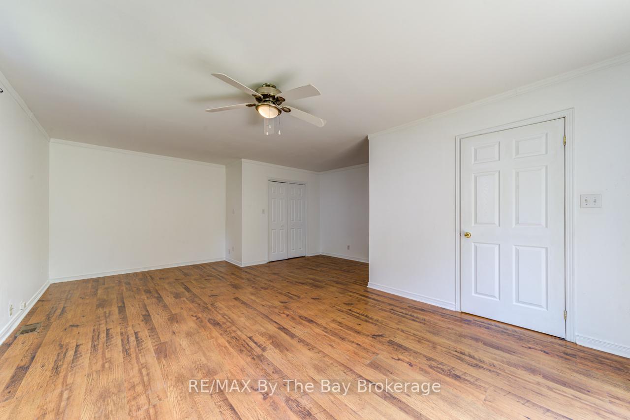 Photo 26 of 58 47th Street S, Wasaga Beach — HOMEH