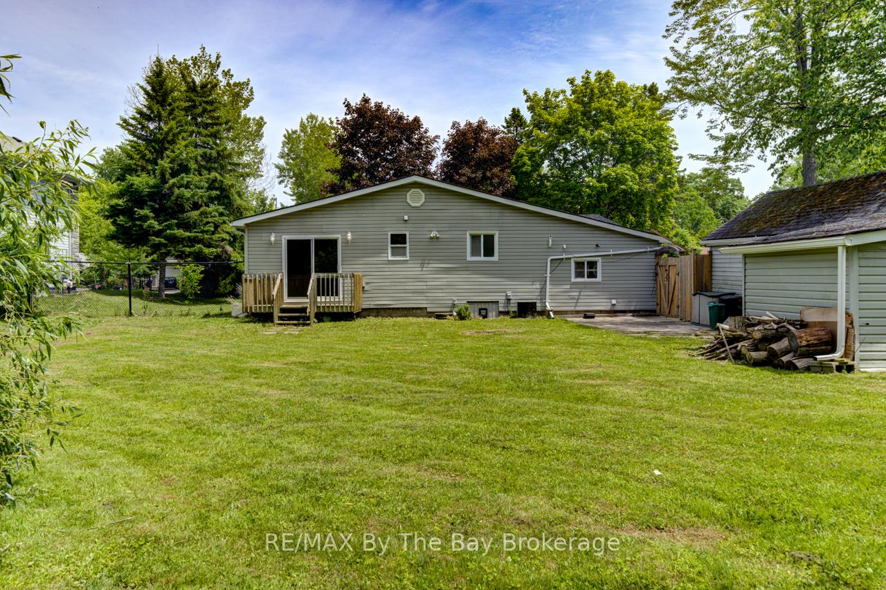 Photo 33 of 58 47th Street S, Wasaga Beach — HOMEH