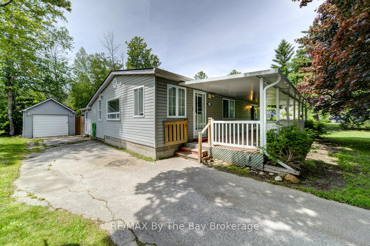 Photo 38 of 58 47th Street S, Wasaga Beach — HOMEH