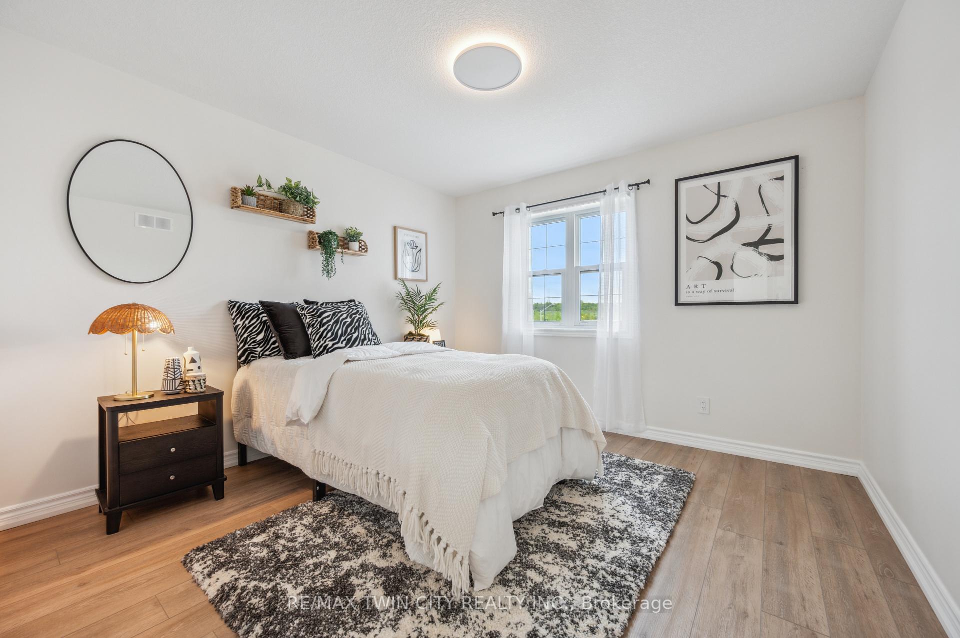 Photo 31 of 450 Applegate Court, Waterloo, Westvale — HOMEH