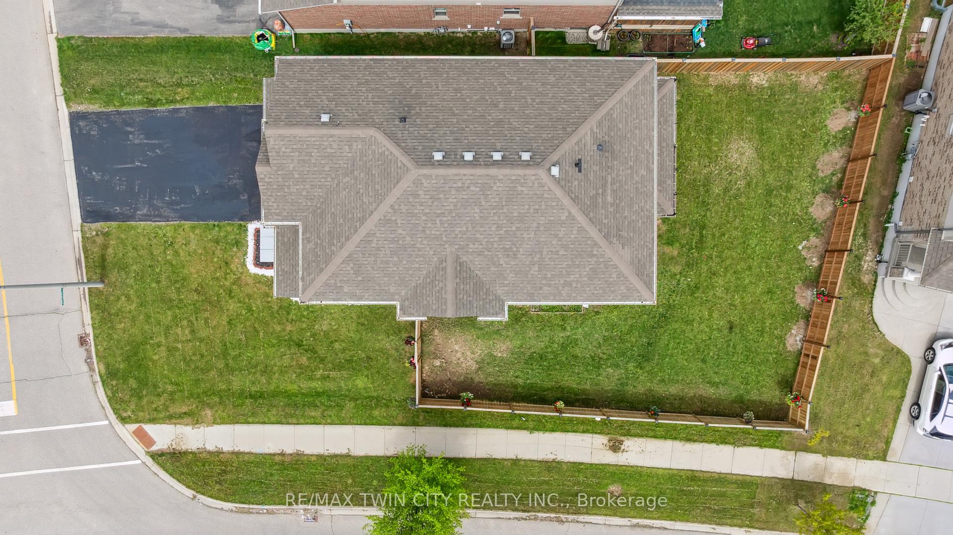 Photo 42 of 450 Applegate Court, Waterloo, Westvale — HOMEH