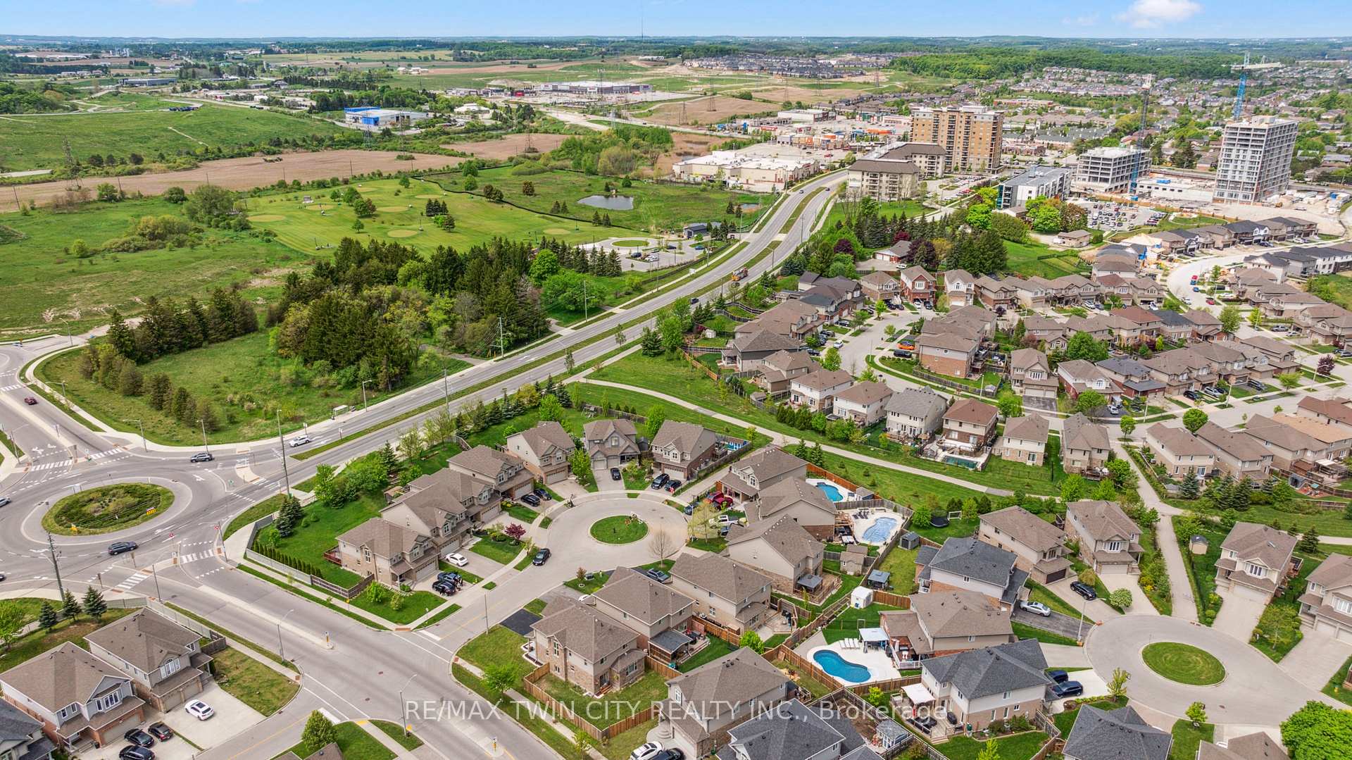 Photo 45 of 450 Applegate Court, Waterloo, Westvale — HOMEH