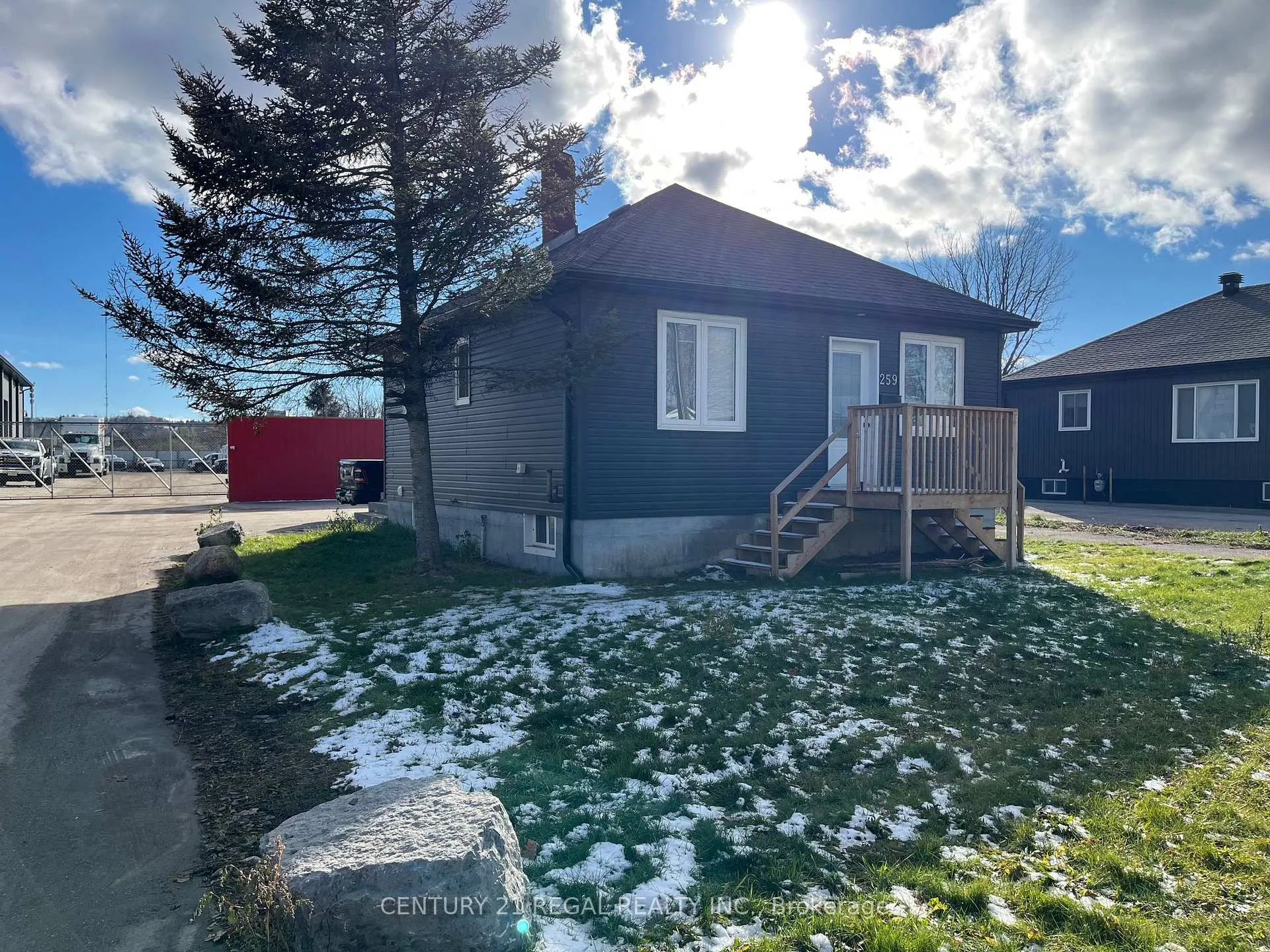 Photo 1 of 259 Tiffin Street, Barrie, 400 North — HOMEH