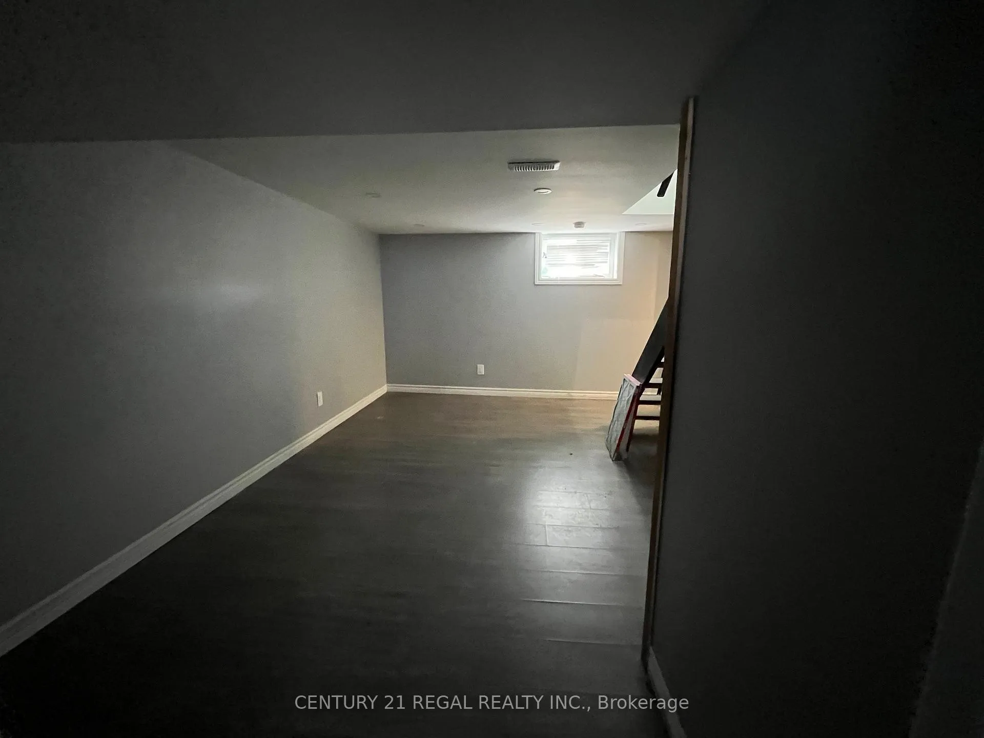 Photo 8 of 259 Tiffin Street, Barrie, 400 North — HOMEH
