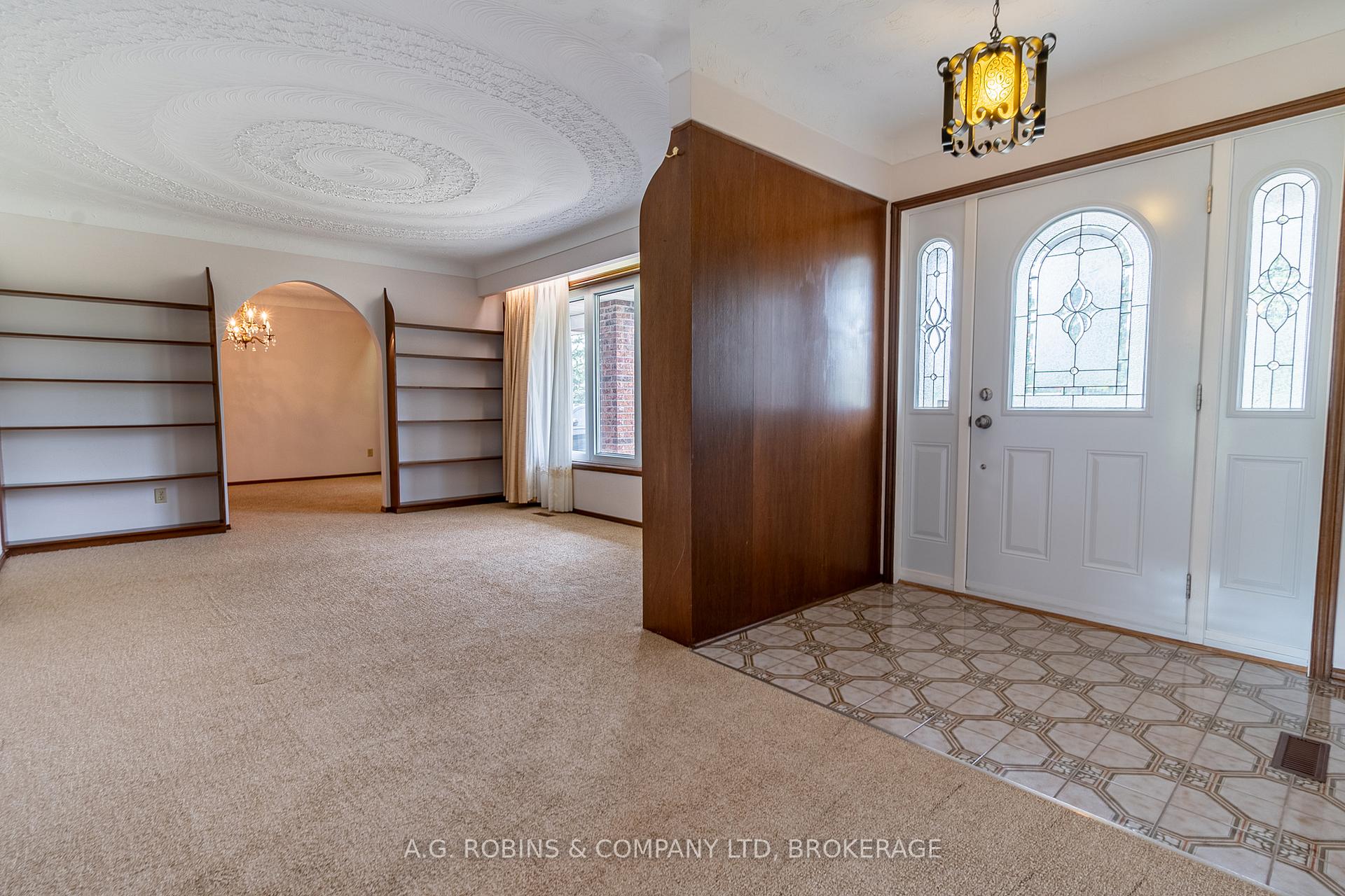 Photo 4 of 152 Doan's Ridge Road, Welland, Cooks Mills — HOMEH