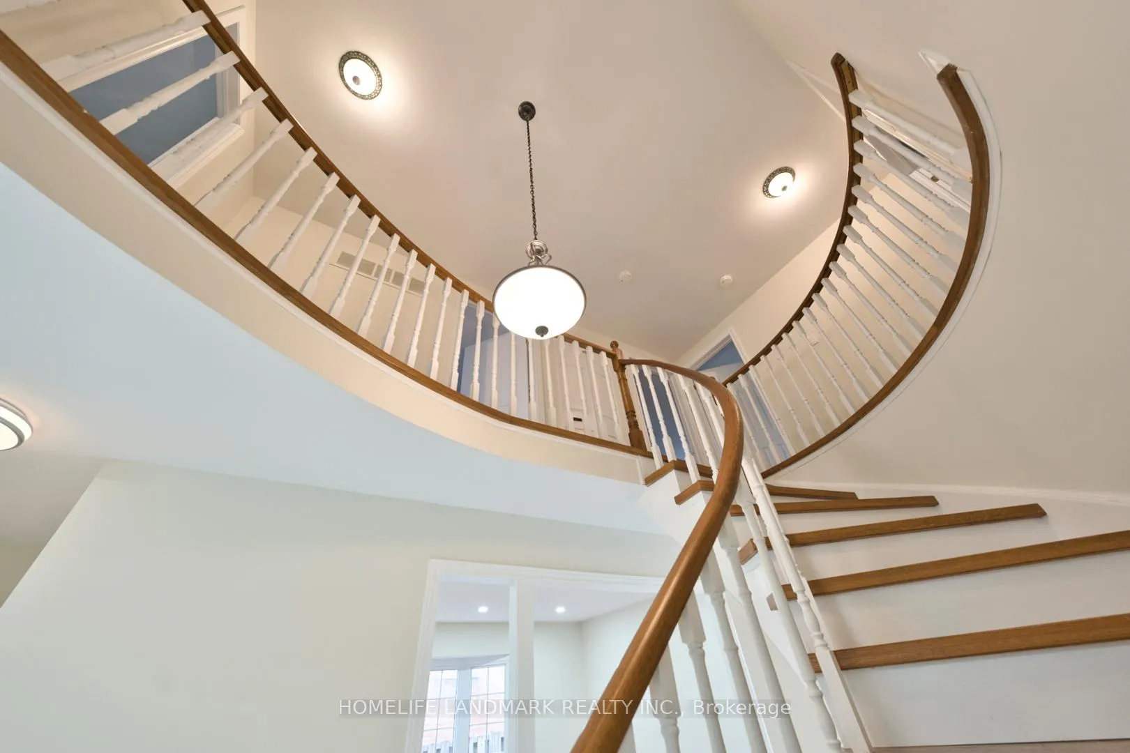 Photo 20 of 18 Glen Dhu Drive, Whitby, Rolling Acres — HOMEH
