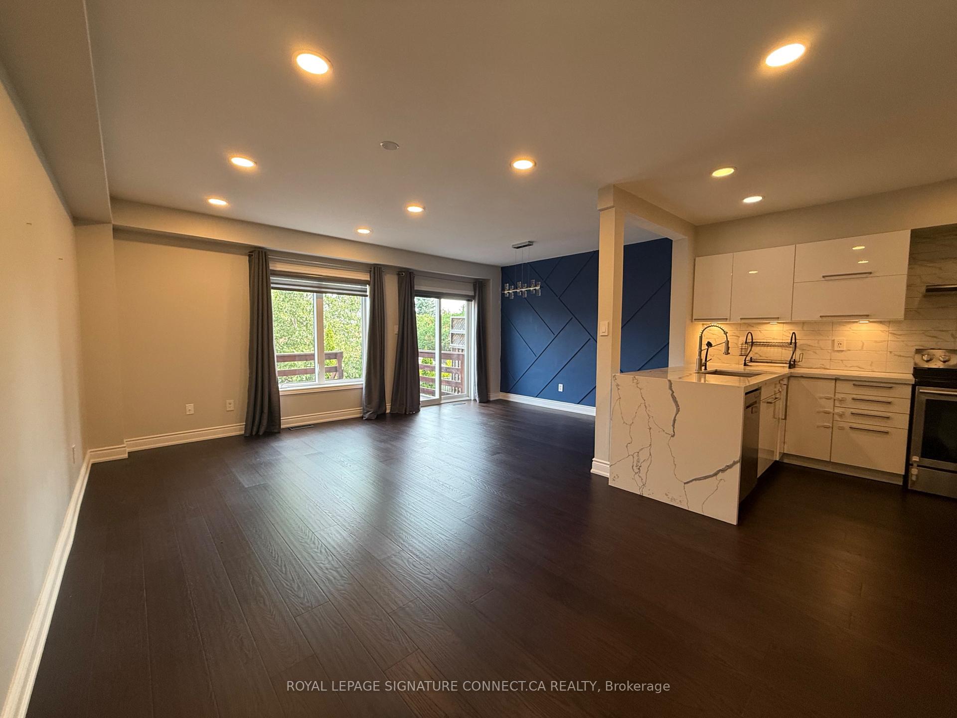 Photo 2 of 119 Carrier Crescent, Vaughan, Patterson — HOMEH