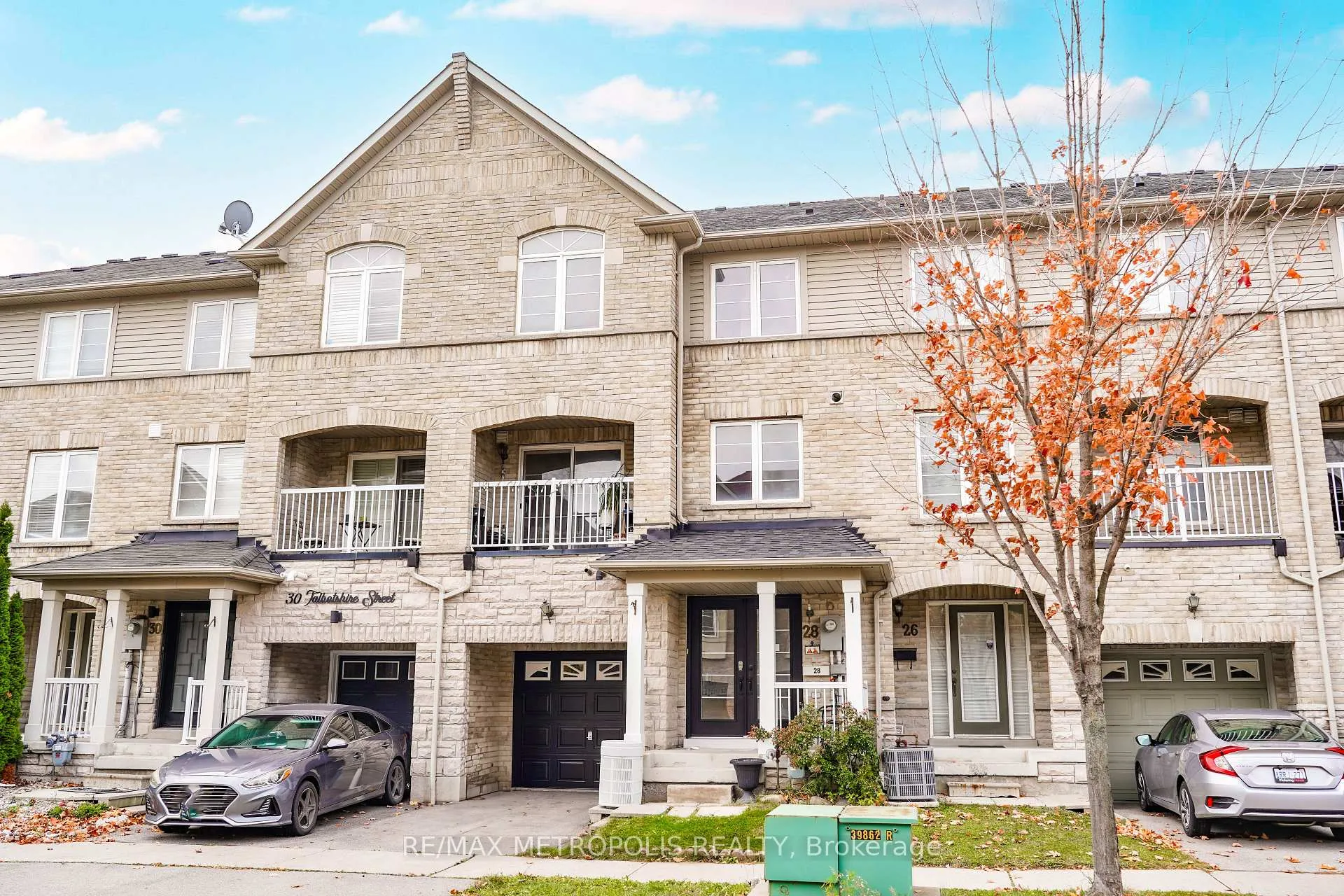 Photo 2 of 28 Talbotshire Street, Ajax, South West — HOMEH