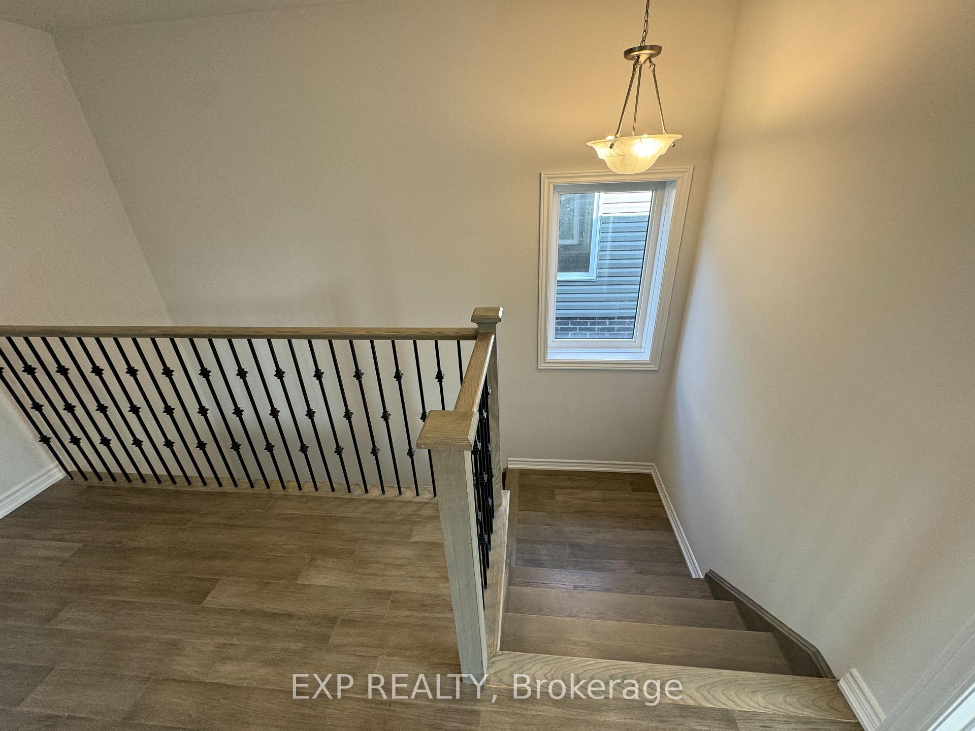 Photo 18 of 47 LAUGHER Ave, Welland, Lincoln/Crowland — HOMEH