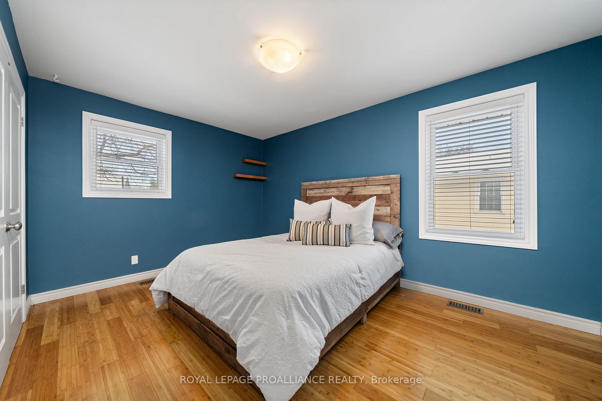 Photo 22 of 163 Hastings Drive, Belleville, Belleville Ward — HOMEH