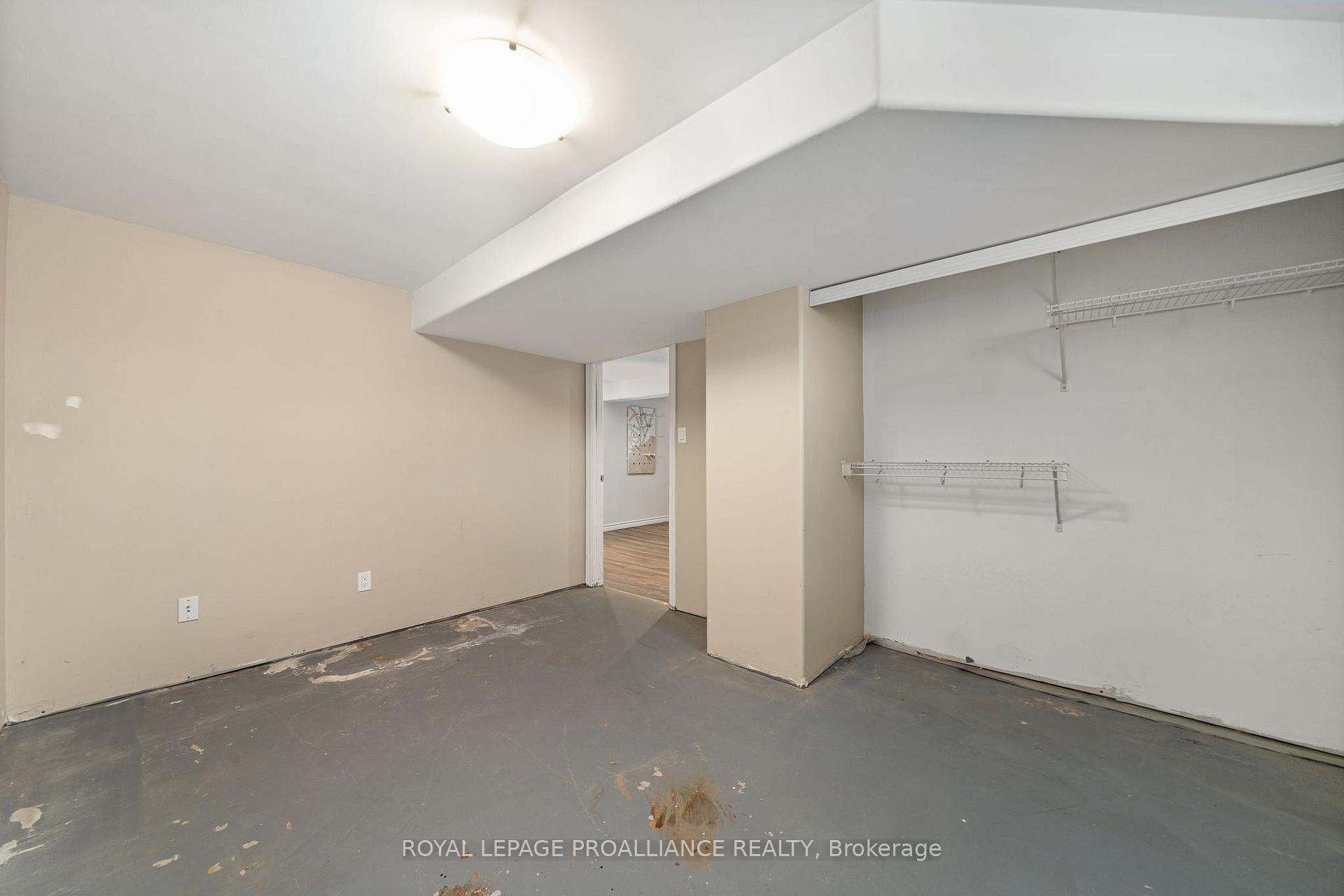 Photo 42 of 163 Hastings Drive, Belleville, Belleville Ward — HOMEH