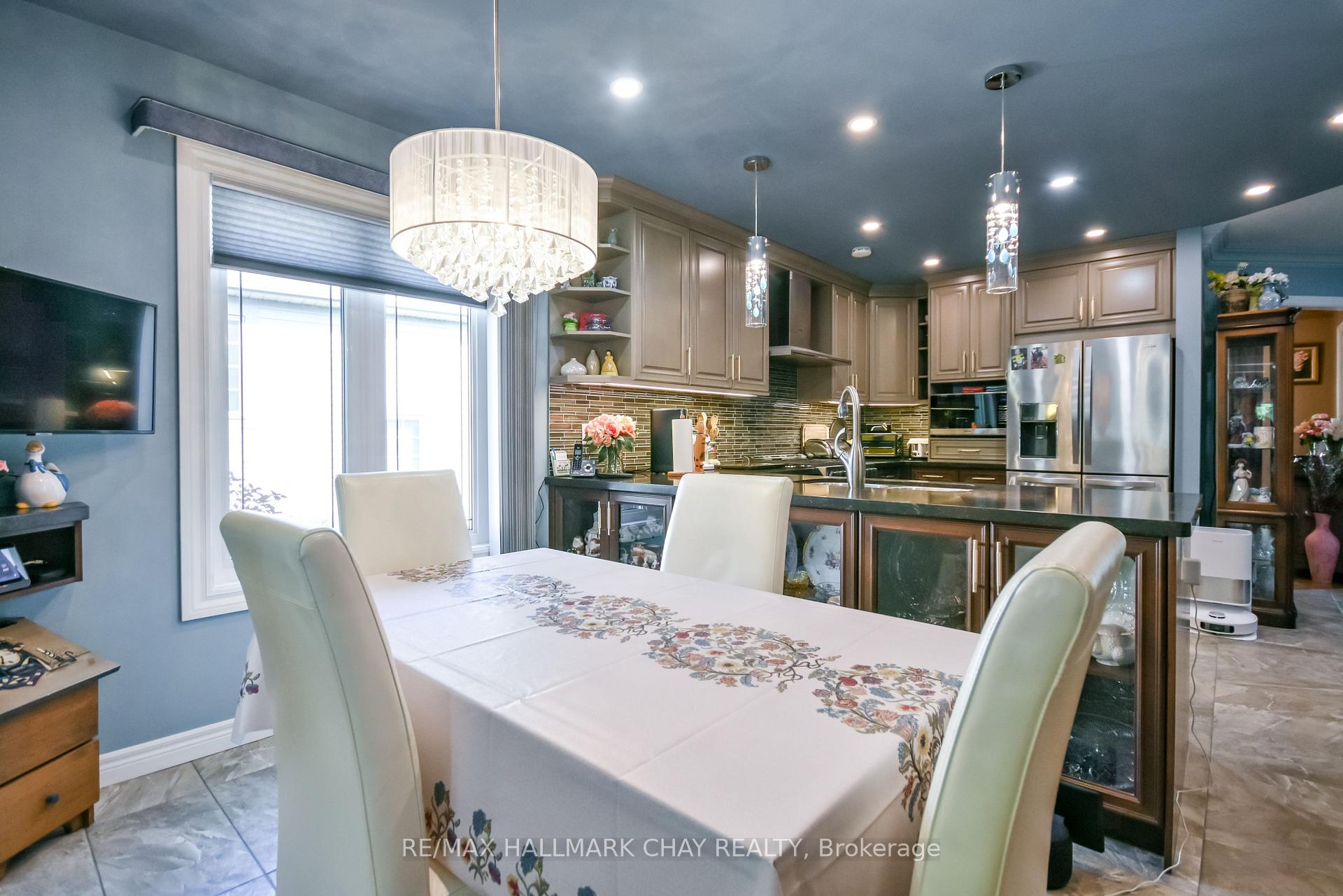 Photo 11 of 5 Meadowood Drive, Wasaga Beach — HOMEH
