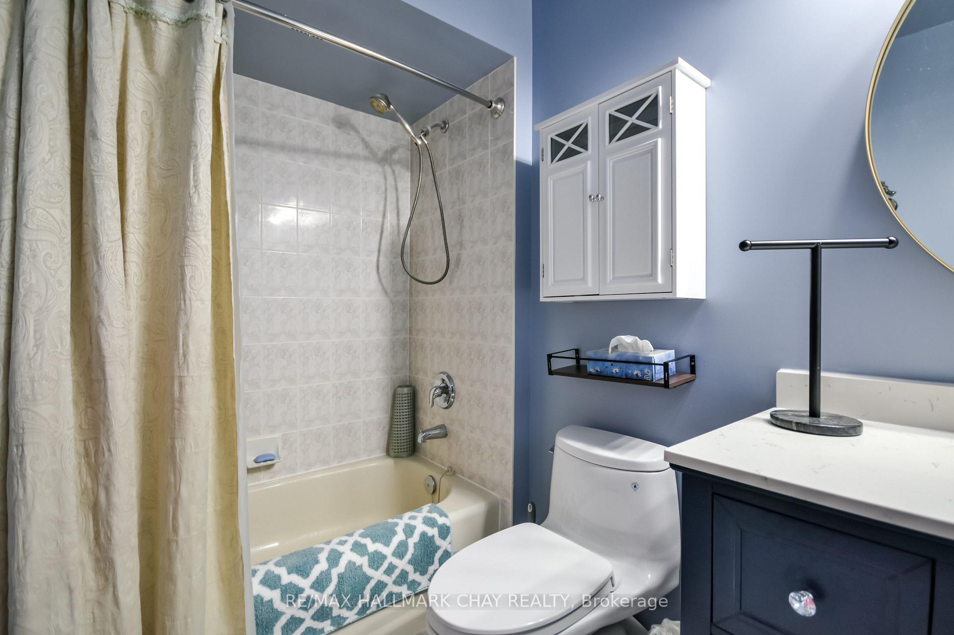 Photo 17 of 5 Meadowood Drive, Wasaga Beach — HOMEH