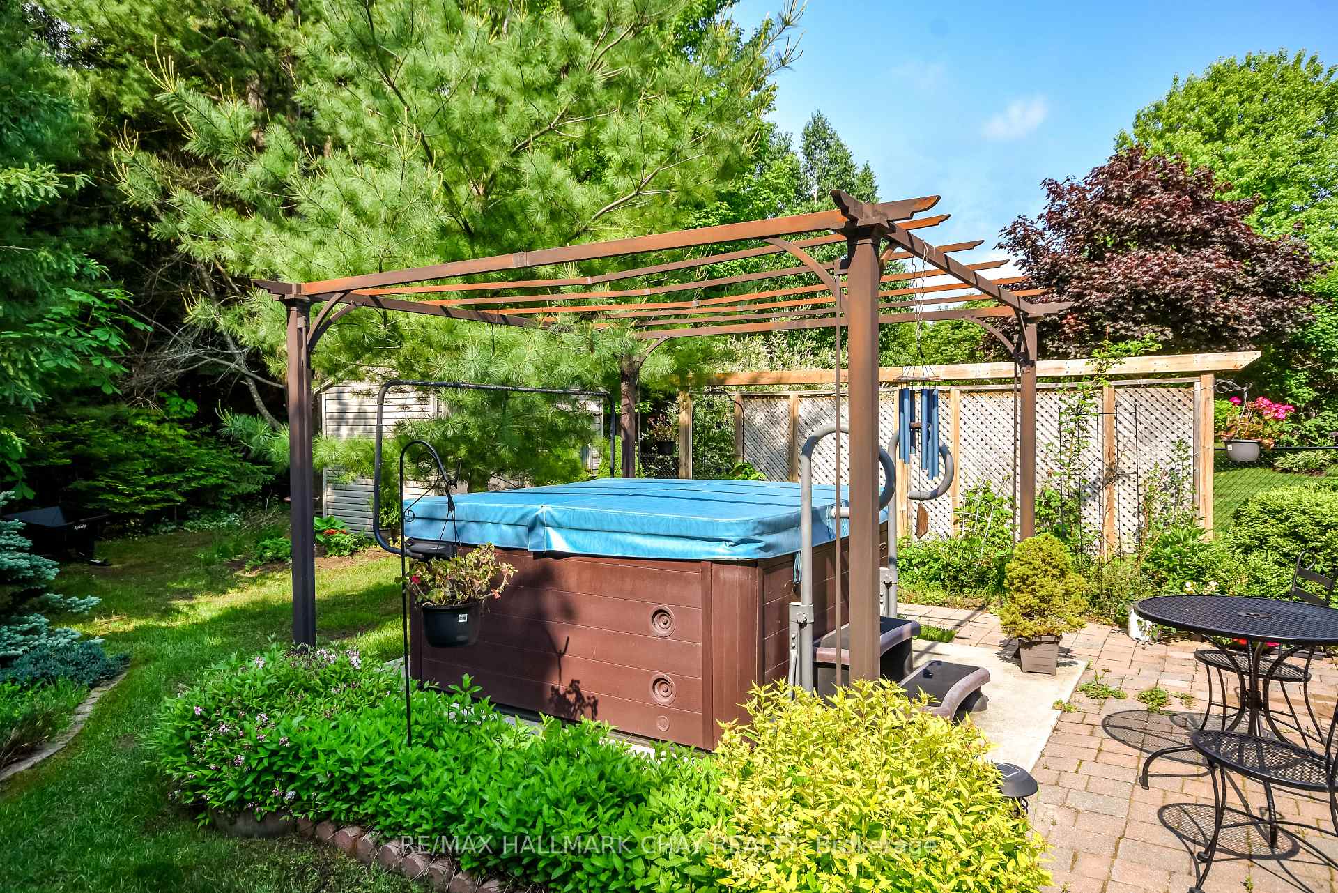 Photo 42 of 5 Meadowood Drive, Wasaga Beach — HOMEH