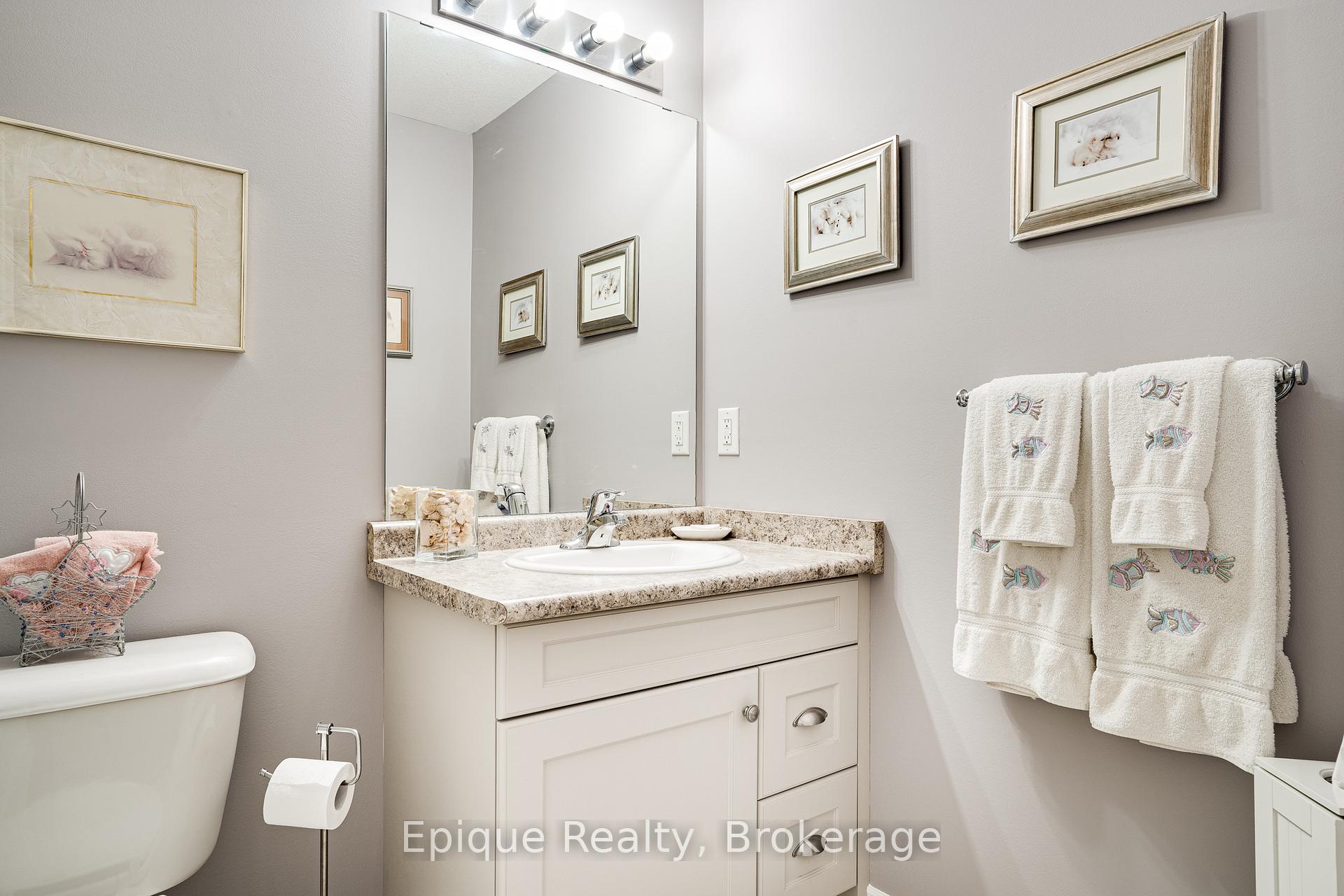 Photo 24 of 68 Roselawn Crescent, Welland, Coyle Creek — HOMEH