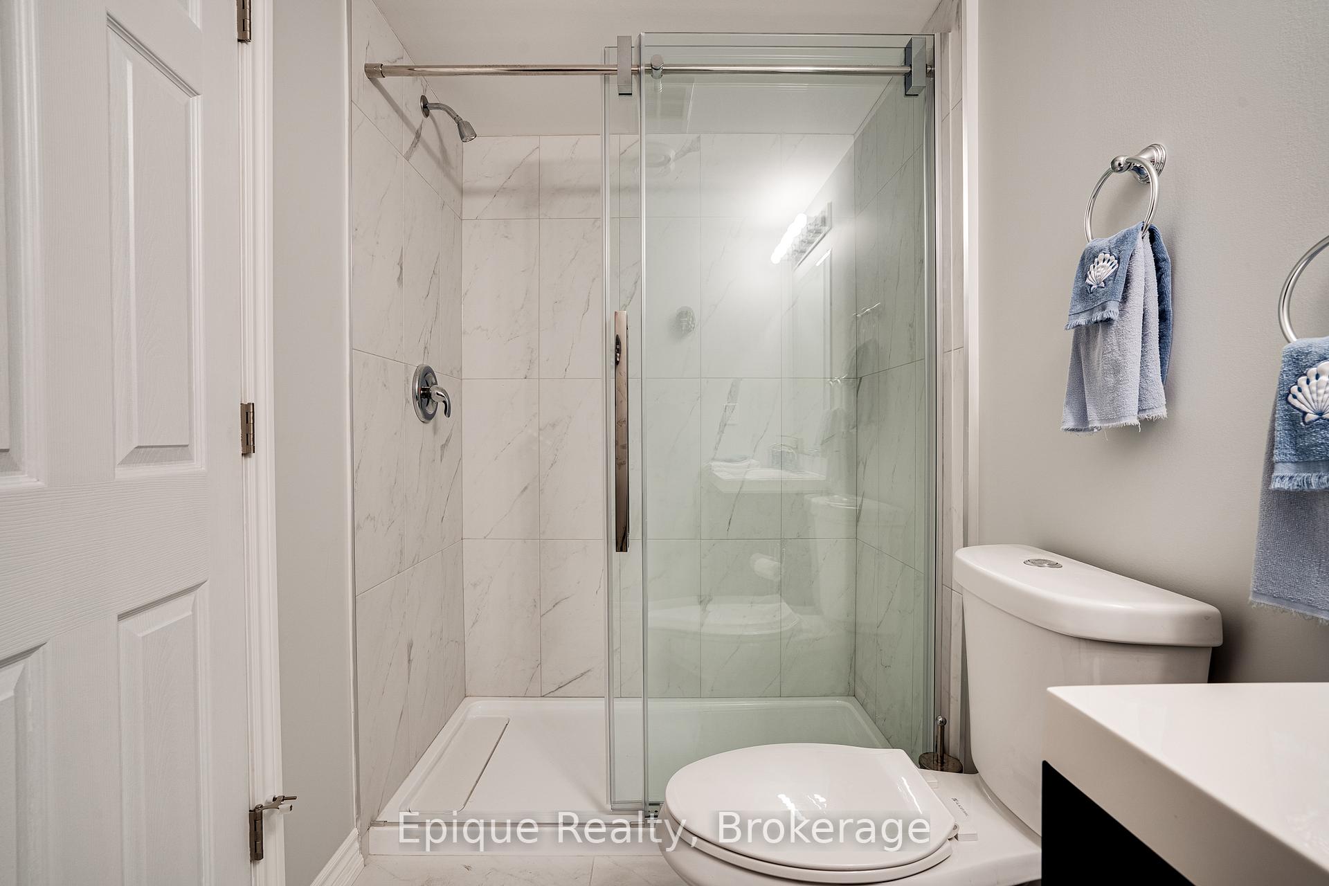 Photo 27 of 68 Roselawn Crescent, Welland, Coyle Creek — HOMEH