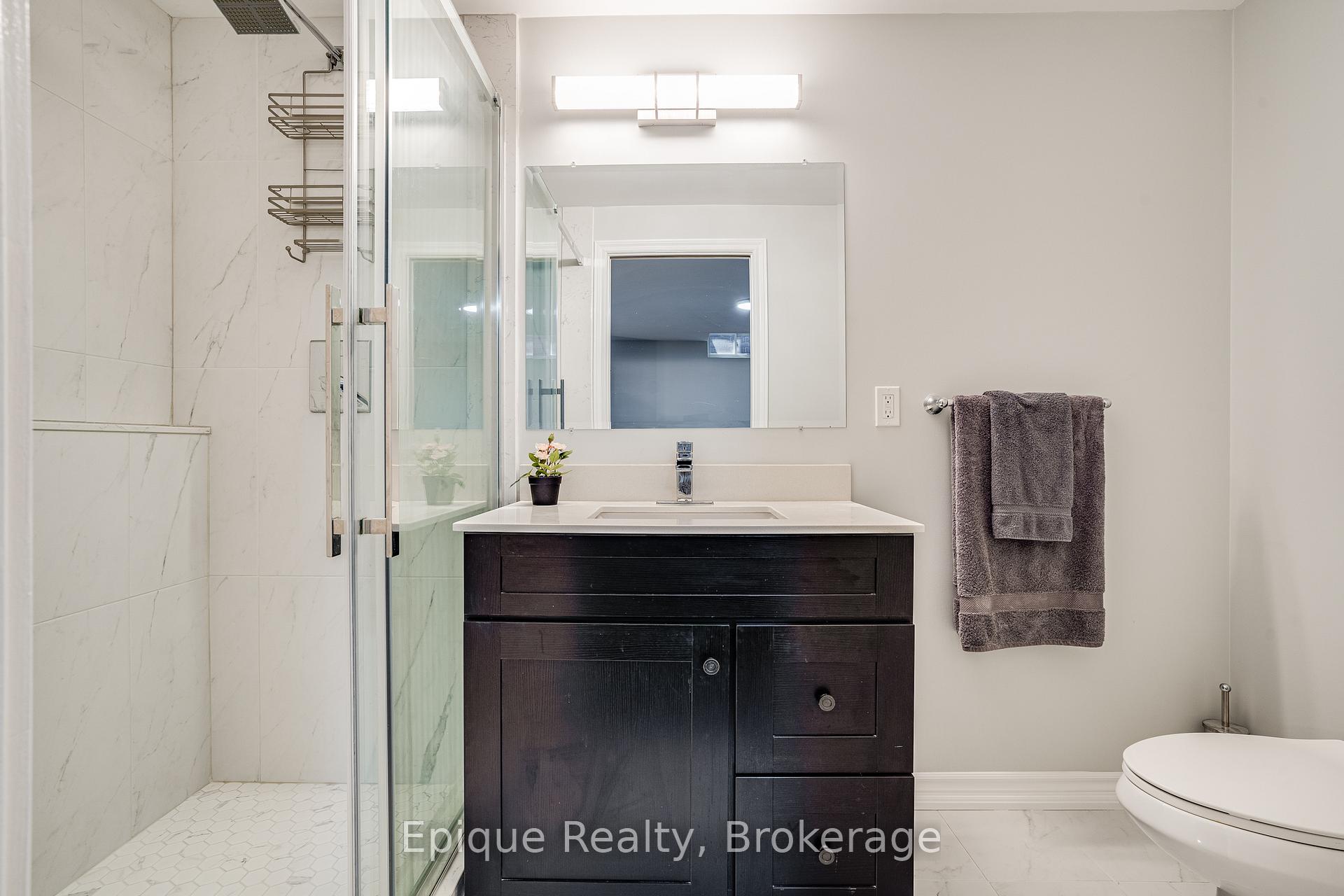 Photo 30 of 68 Roselawn Crescent, Welland, Coyle Creek — HOMEH