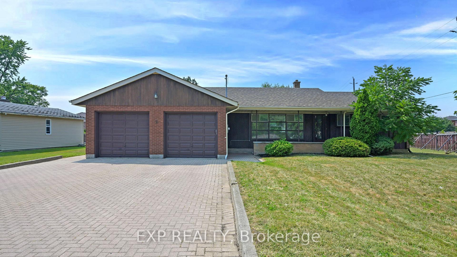 Photo 1 of 2 Gram Street, Vaughan, Maple — HOMEH