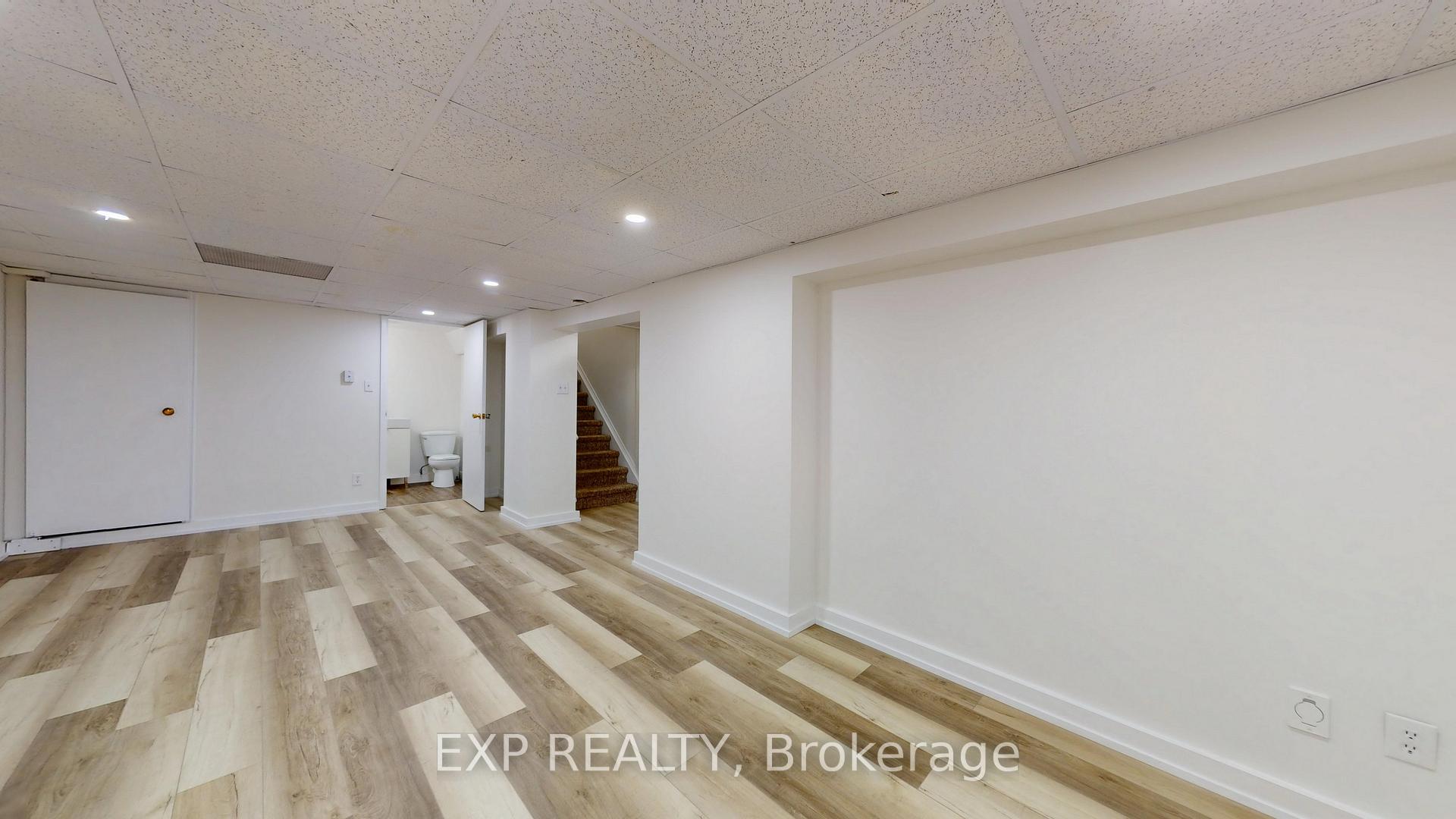 Photo 19 of 2 Gram Street, Vaughan, Maple — HOMEH