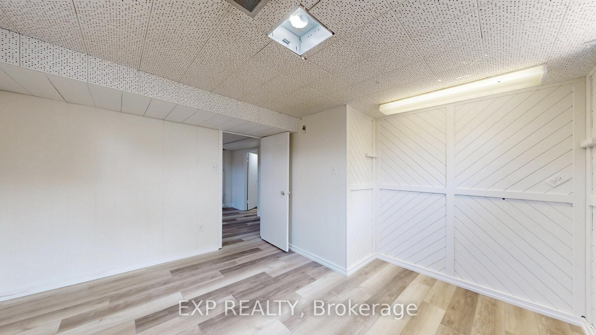 Photo 24 of 2 Gram Street, Vaughan, Maple — HOMEH