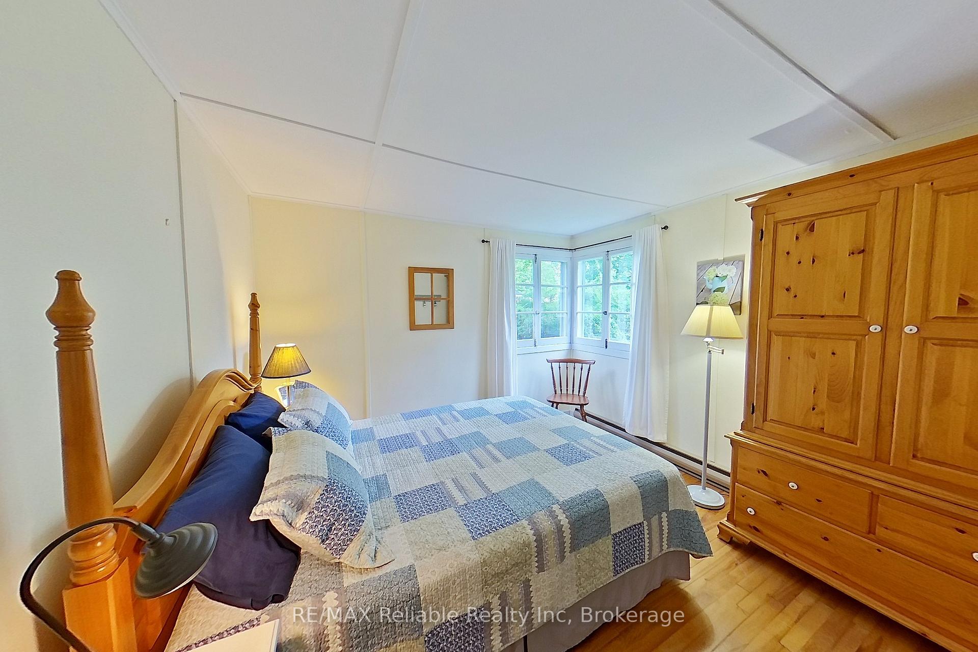 Photo 33 of 75547 Elliot Street, Bluewater, Bayfield — HOMEH