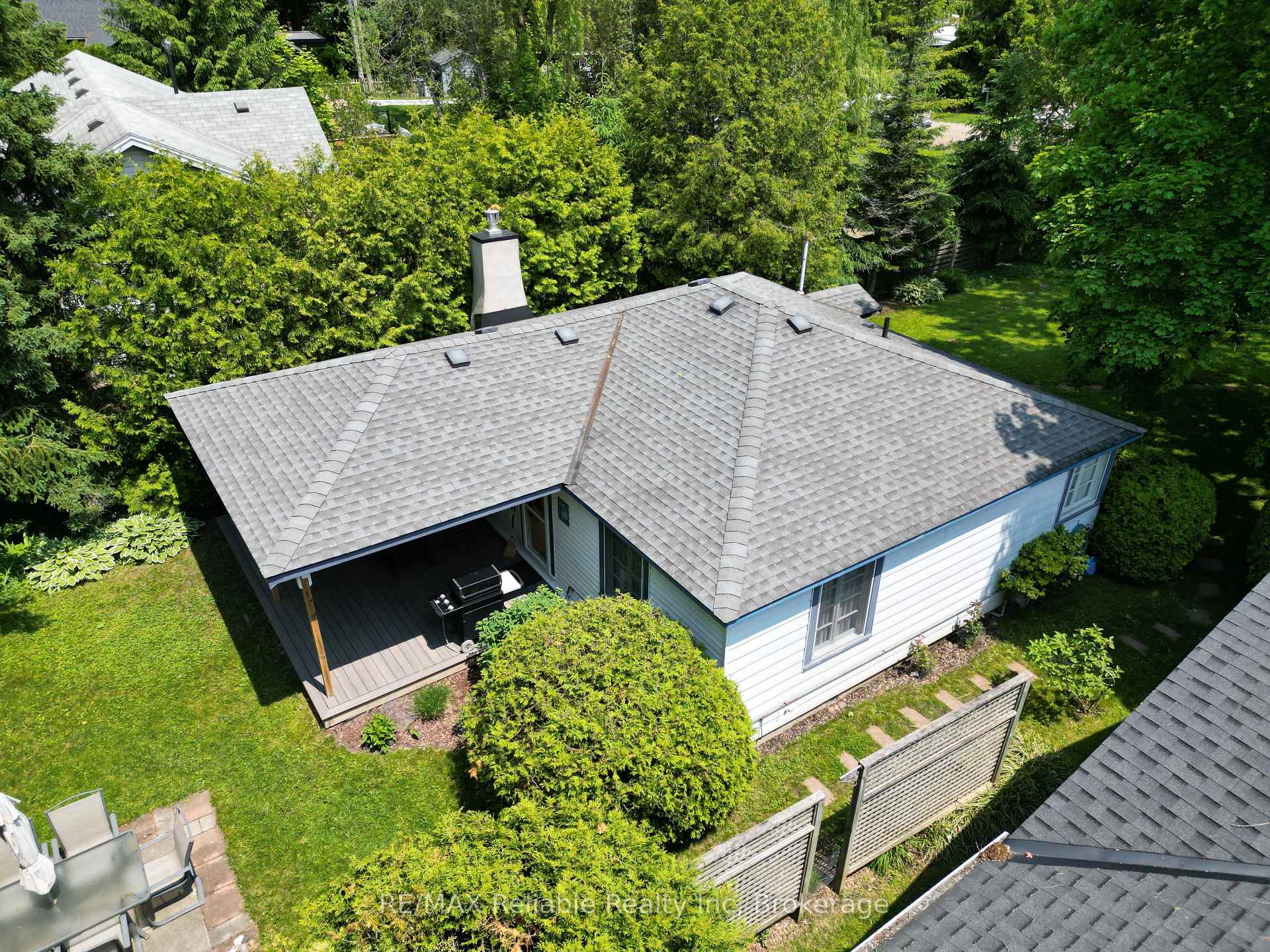 Photo 43 of 75547 Elliot Street, Bluewater, Bayfield — HOMEH