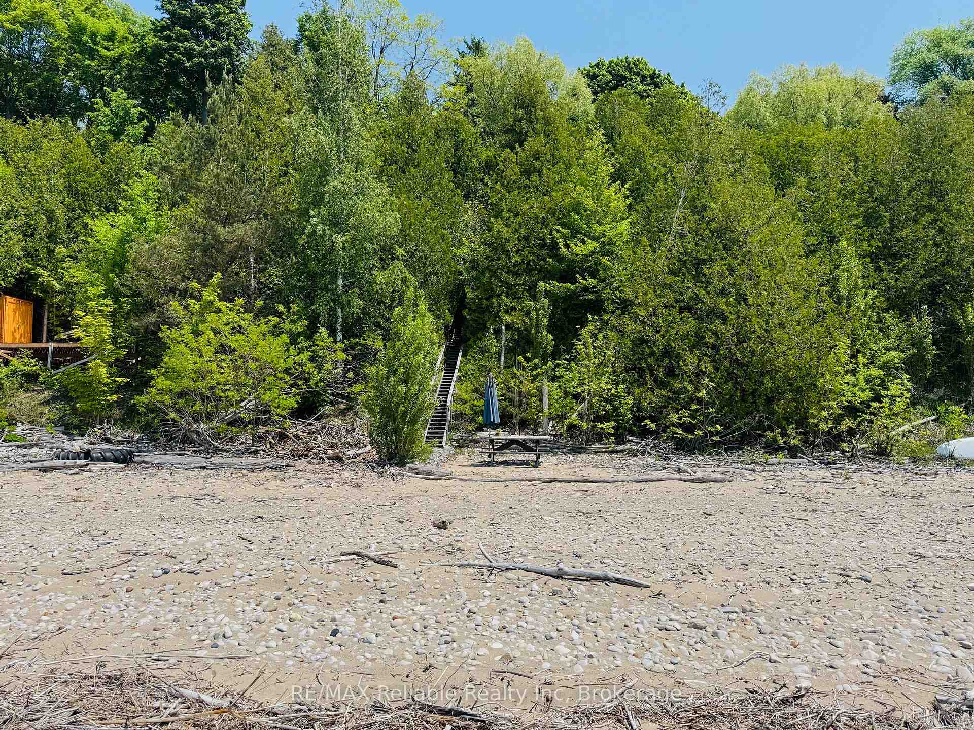 Photo 48 of 75547 Elliot Street, Bluewater, Bayfield — HOMEH
