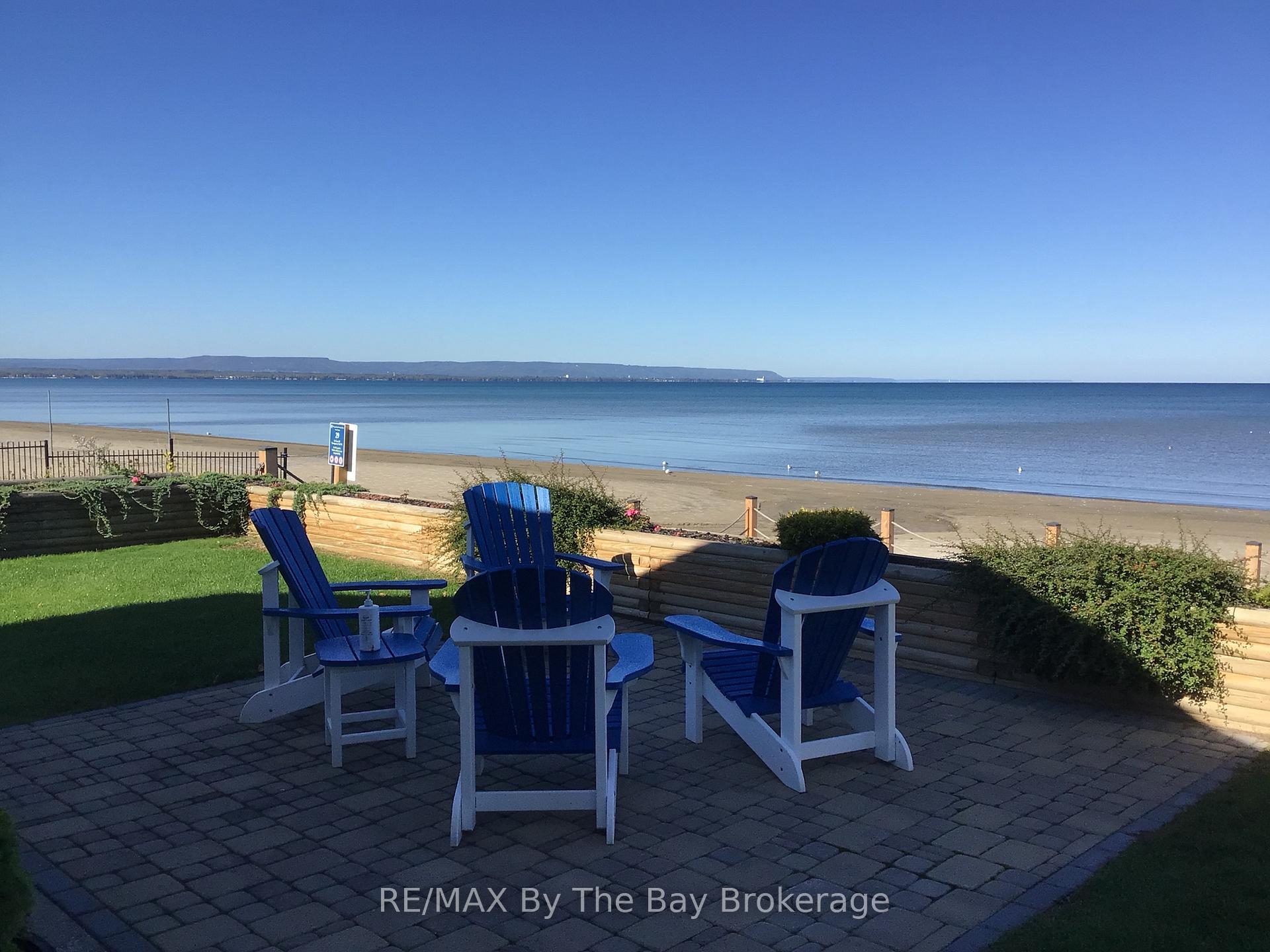 Photo 8 of Unit 3, 5 29th Street N, Wasaga Beach — HOMEH