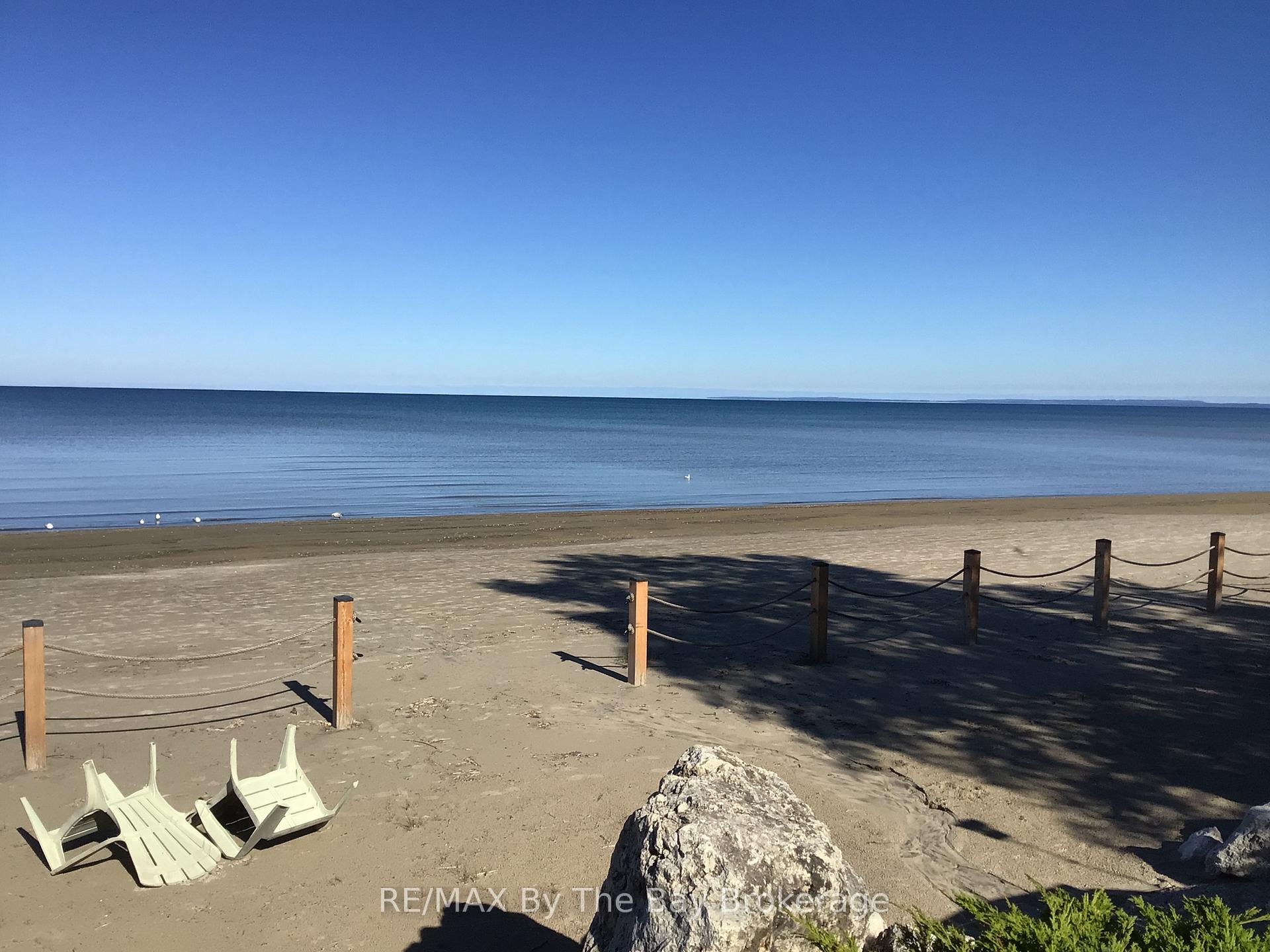 Photo 20 of Unit 3, 5 29th Street N, Wasaga Beach — HOMEH