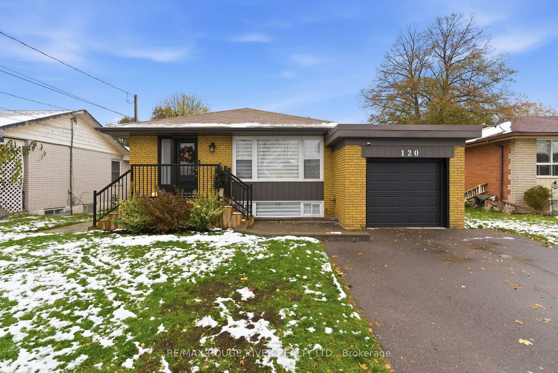 Photo 1 of 120 Bowman Avenue, Whitby, Blue Grass Meadows — HOMEH