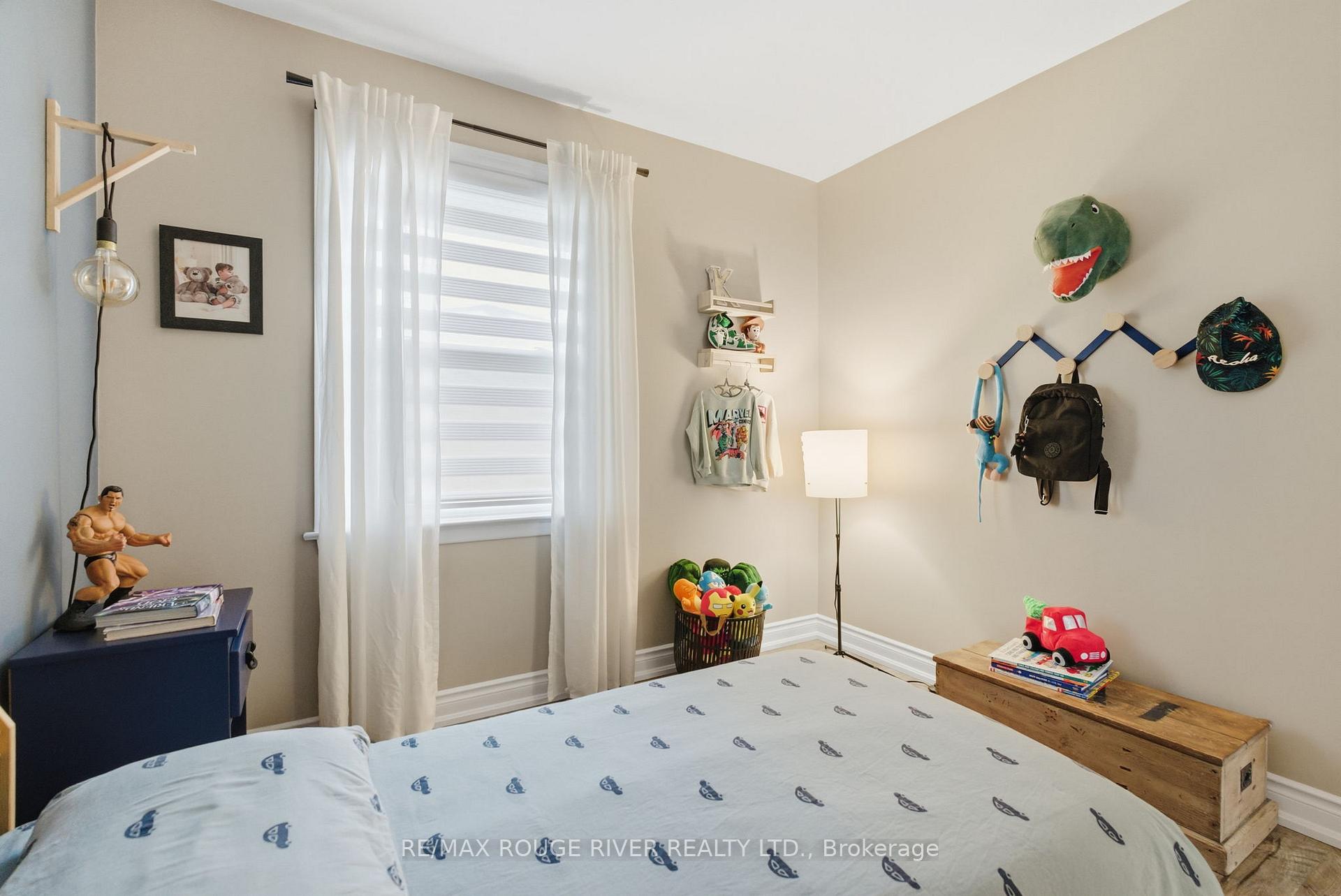 Photo 42 of 120 Bowman Avenue, Whitby, Blue Grass Meadows — HOMEH