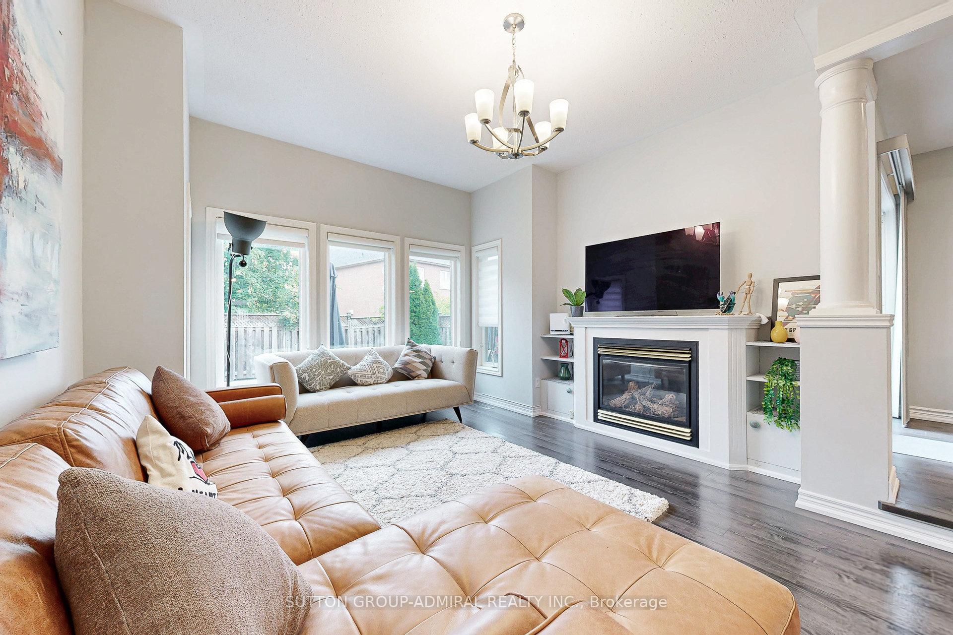 Photo 1 of 86 Autumn Hill Boulevard, Vaughan, Patterson — HOMEH