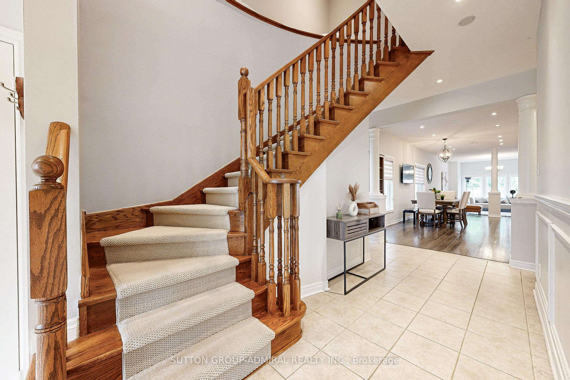 Photo 7 of 86 Autumn Hill Boulevard, Vaughan, Patterson — HOMEH