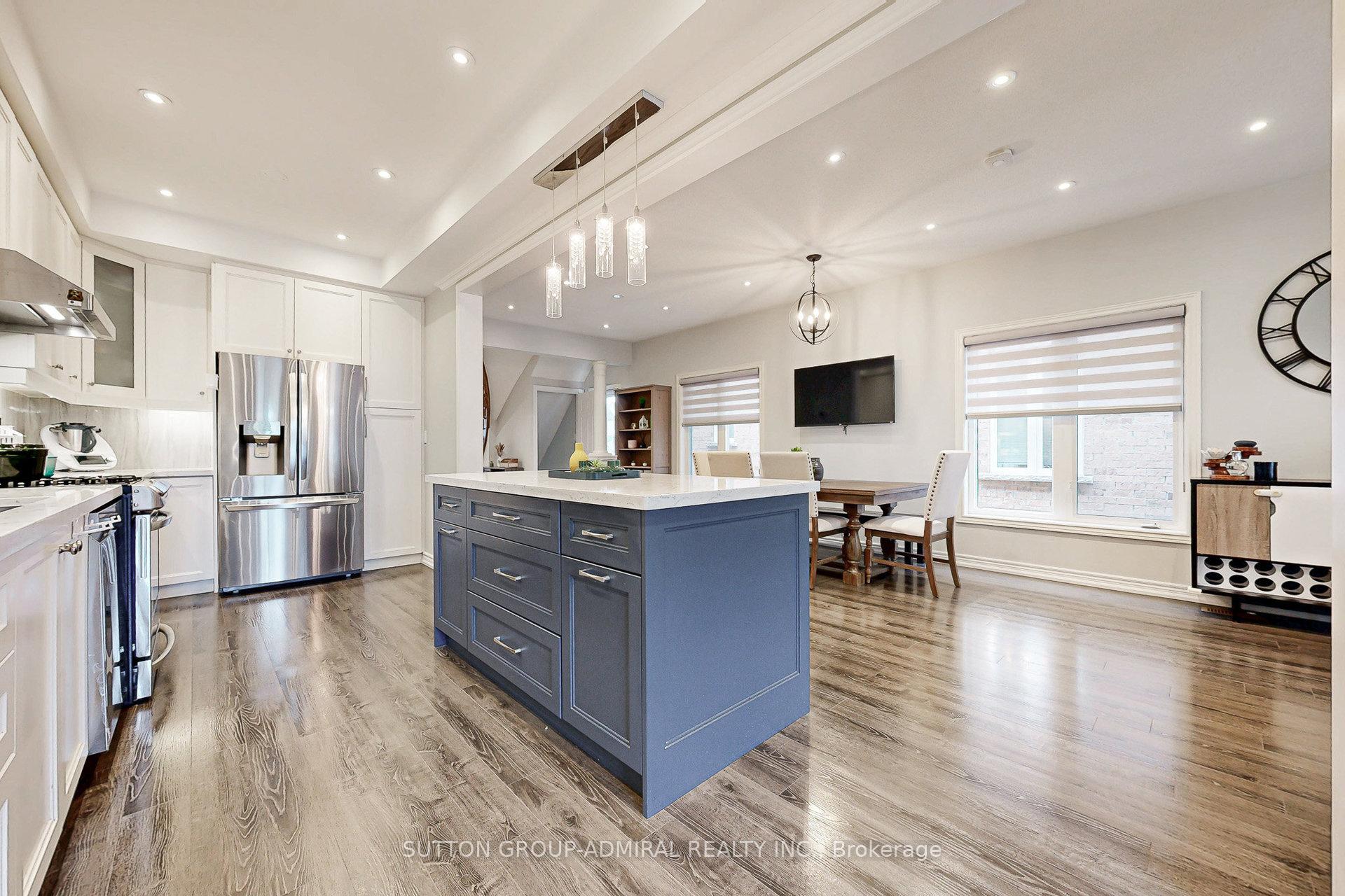 Photo 15 of 86 Autumn Hill Boulevard, Vaughan, Patterson — HOMEH