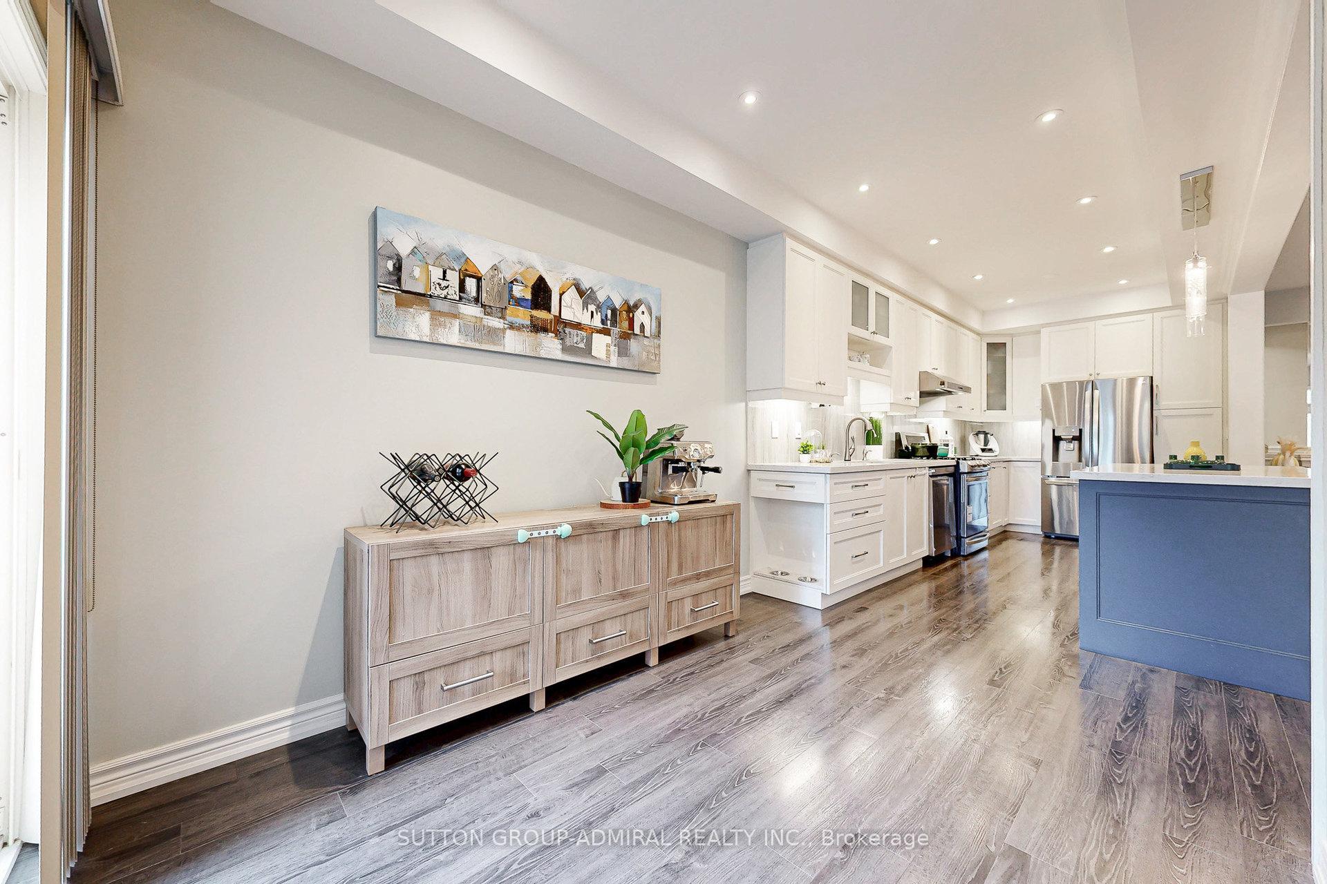 Photo 17 of 86 Autumn Hill Boulevard, Vaughan, Patterson — HOMEH