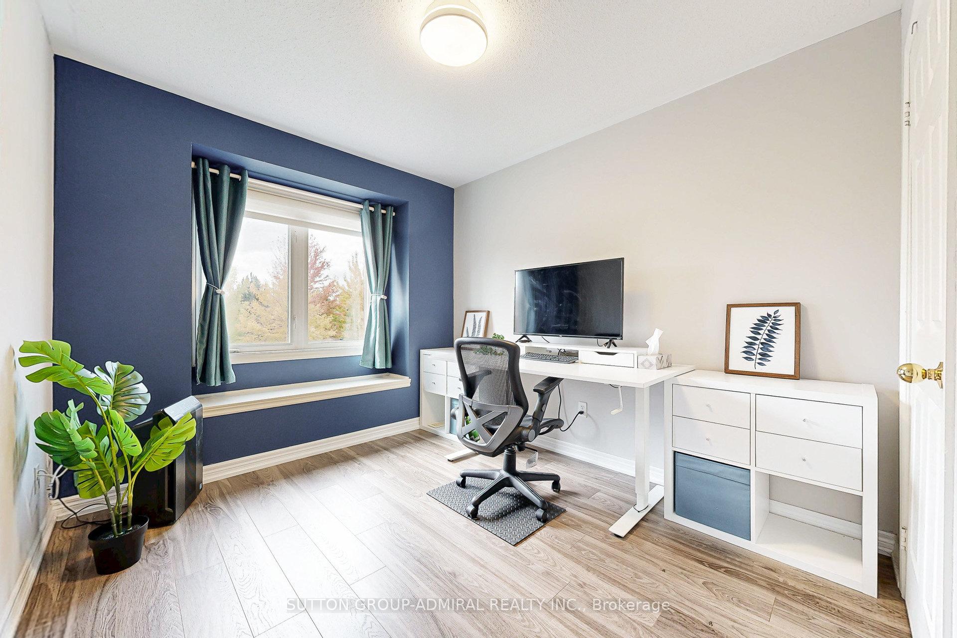 Photo 20 of 86 Autumn Hill Boulevard, Vaughan, Patterson — HOMEH