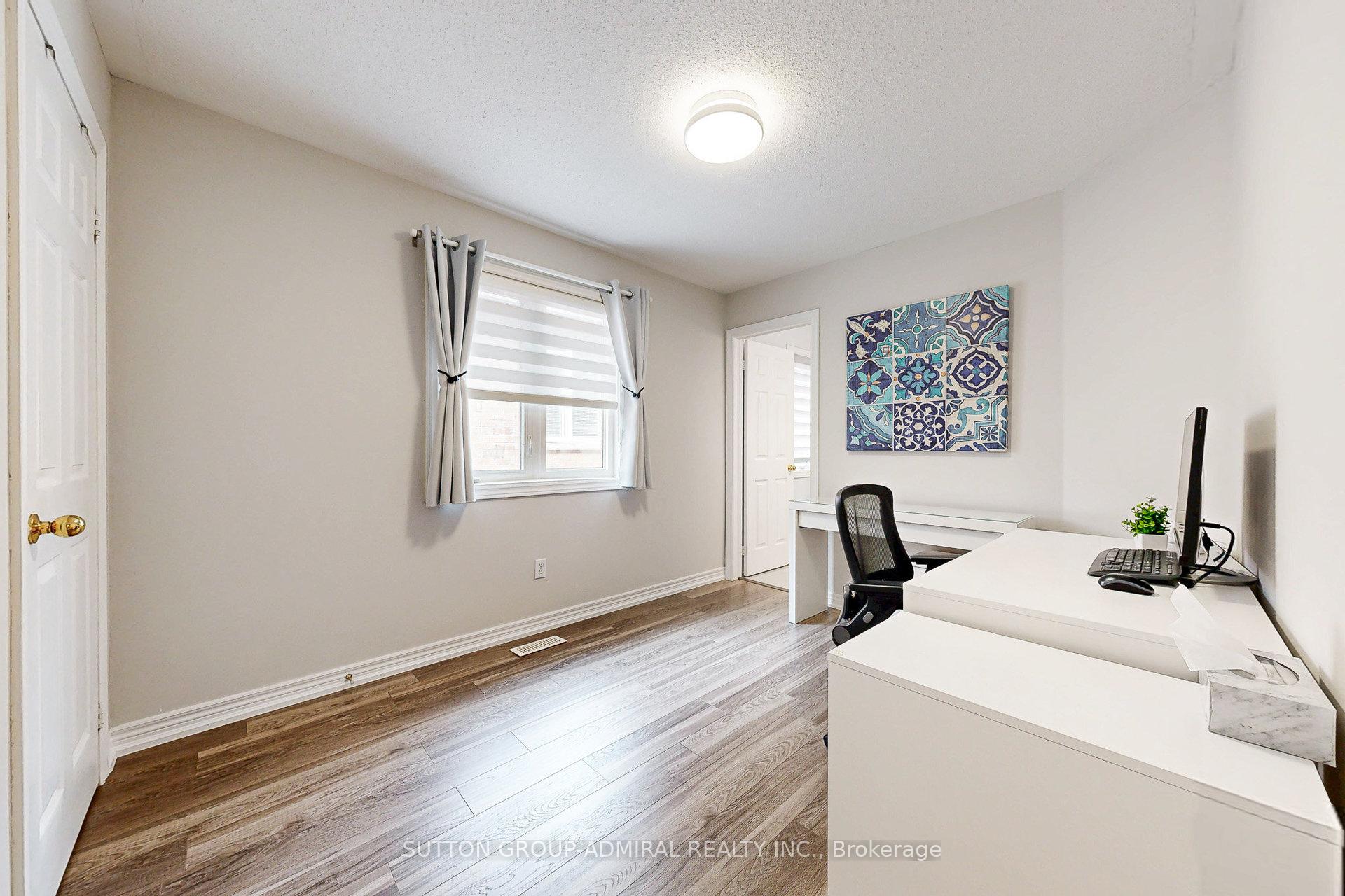 Photo 26 of 86 Autumn Hill Boulevard, Vaughan, Patterson — HOMEH