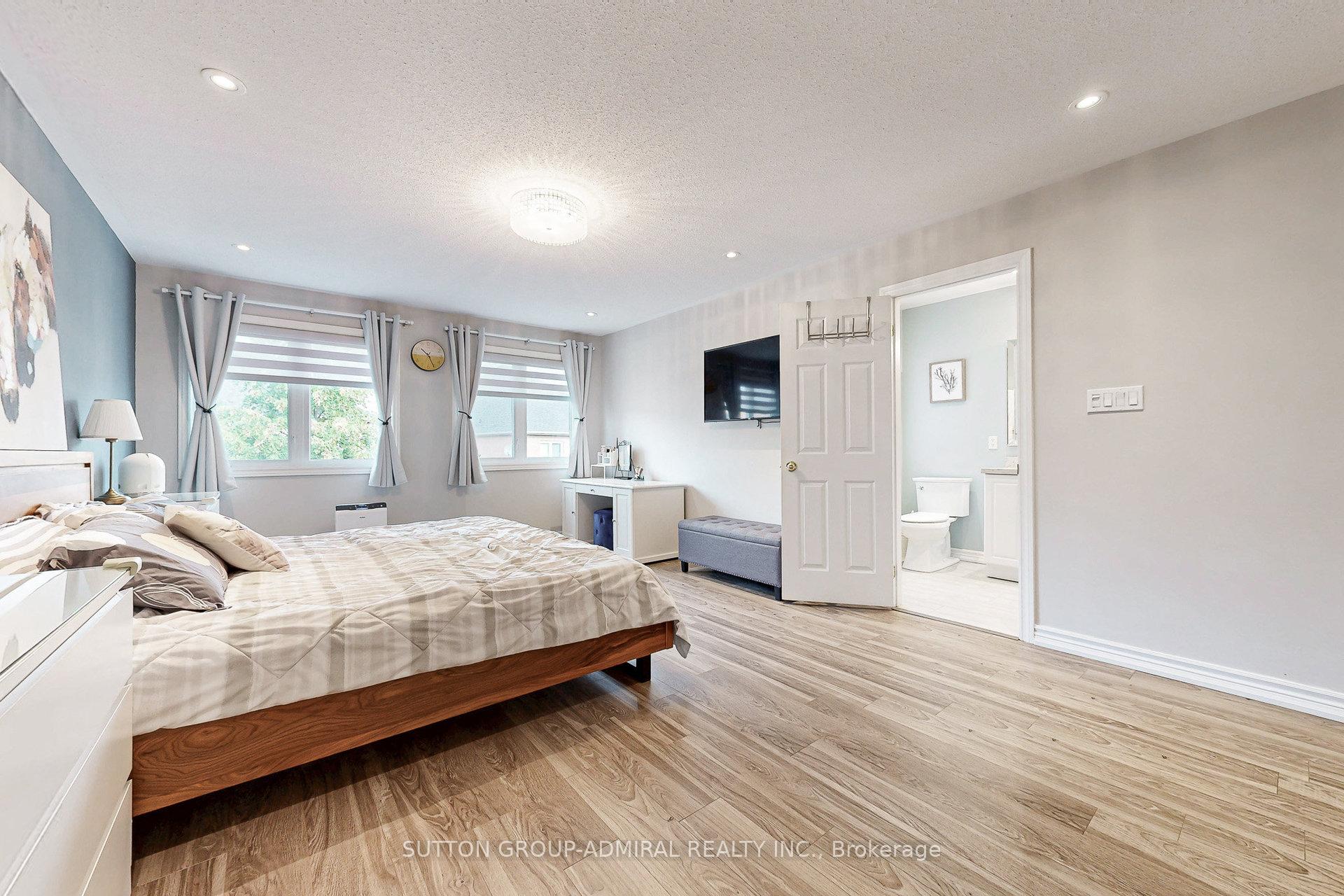 Photo 31 of 86 Autumn Hill Boulevard, Vaughan, Patterson — HOMEH