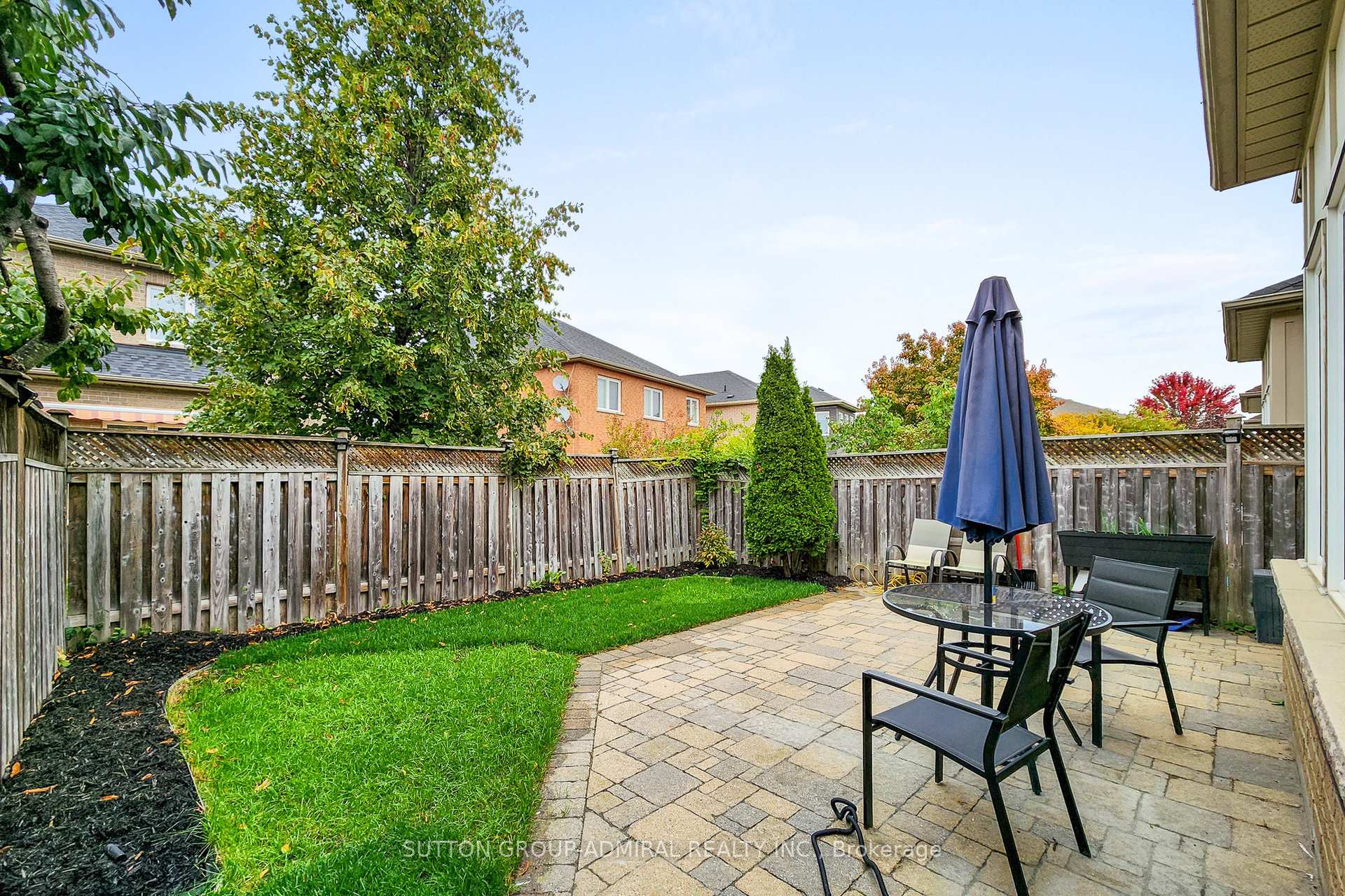 Photo 43 of 86 Autumn Hill Boulevard, Vaughan, Patterson — HOMEH