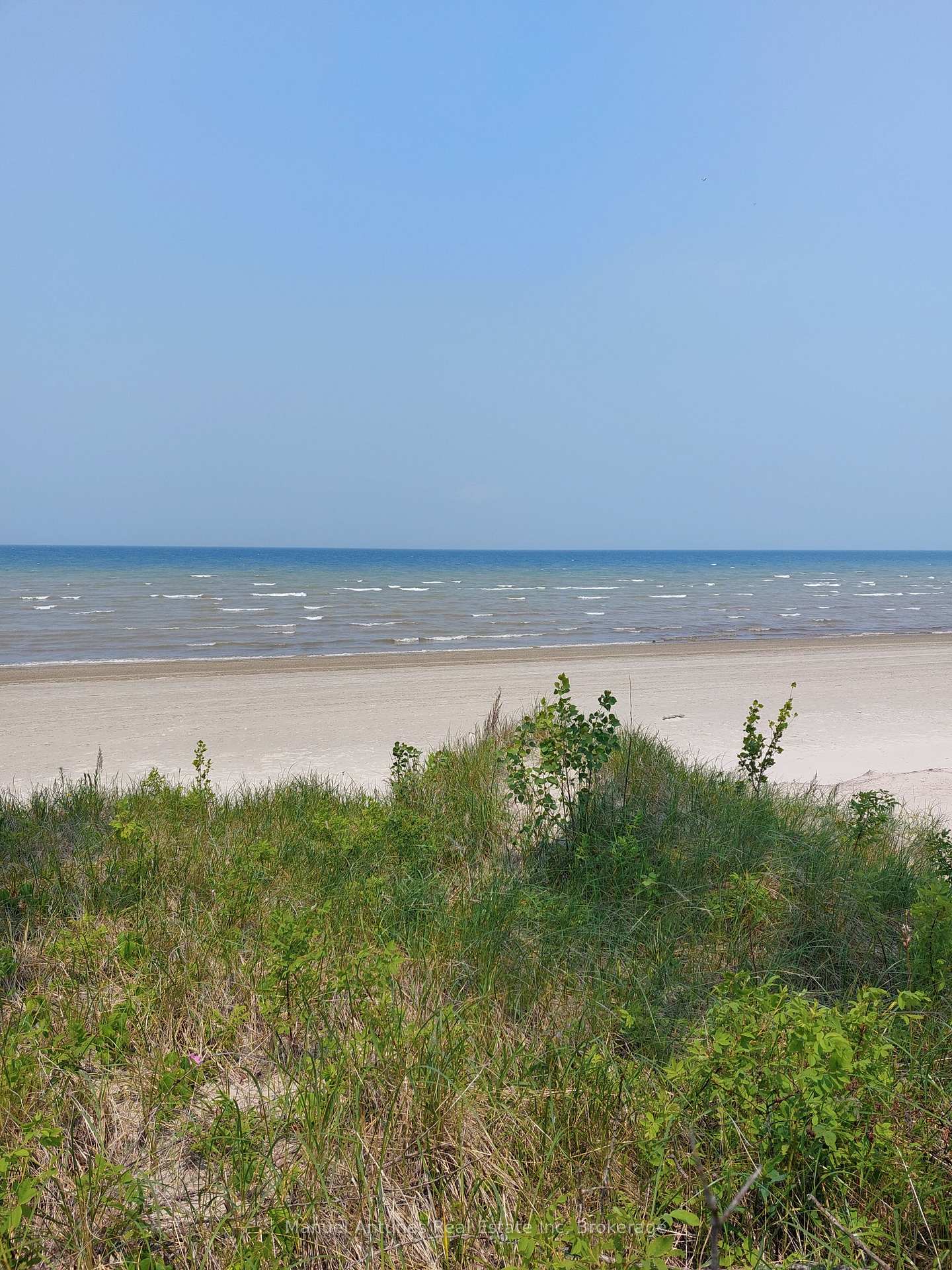 Photo 2 of 316 Shore Lane, Wasaga Beach — HOMEH