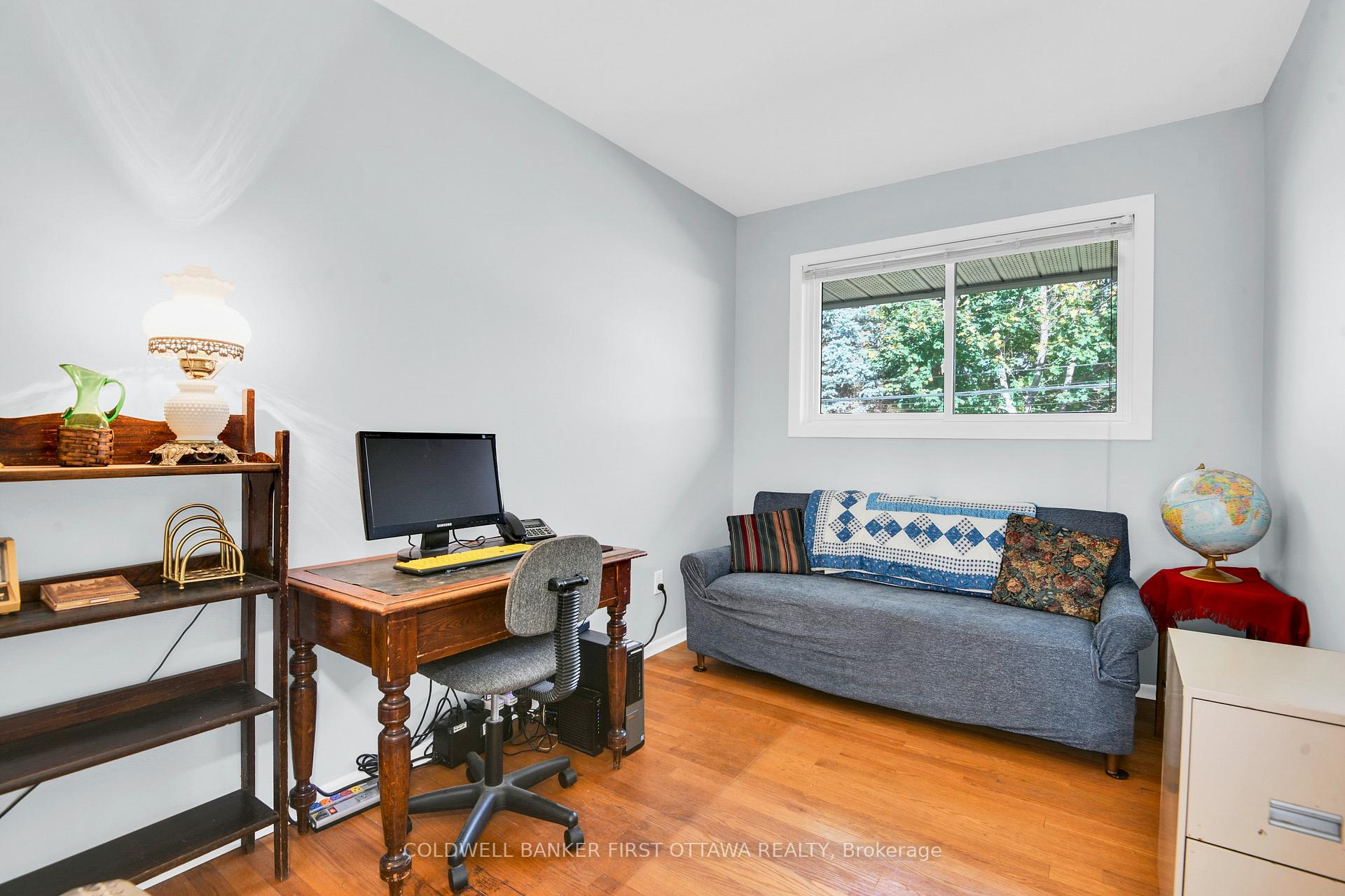 Photo 18 of 43 Harwick Crescent, Ottawa, Lynwood Village — HOMEH