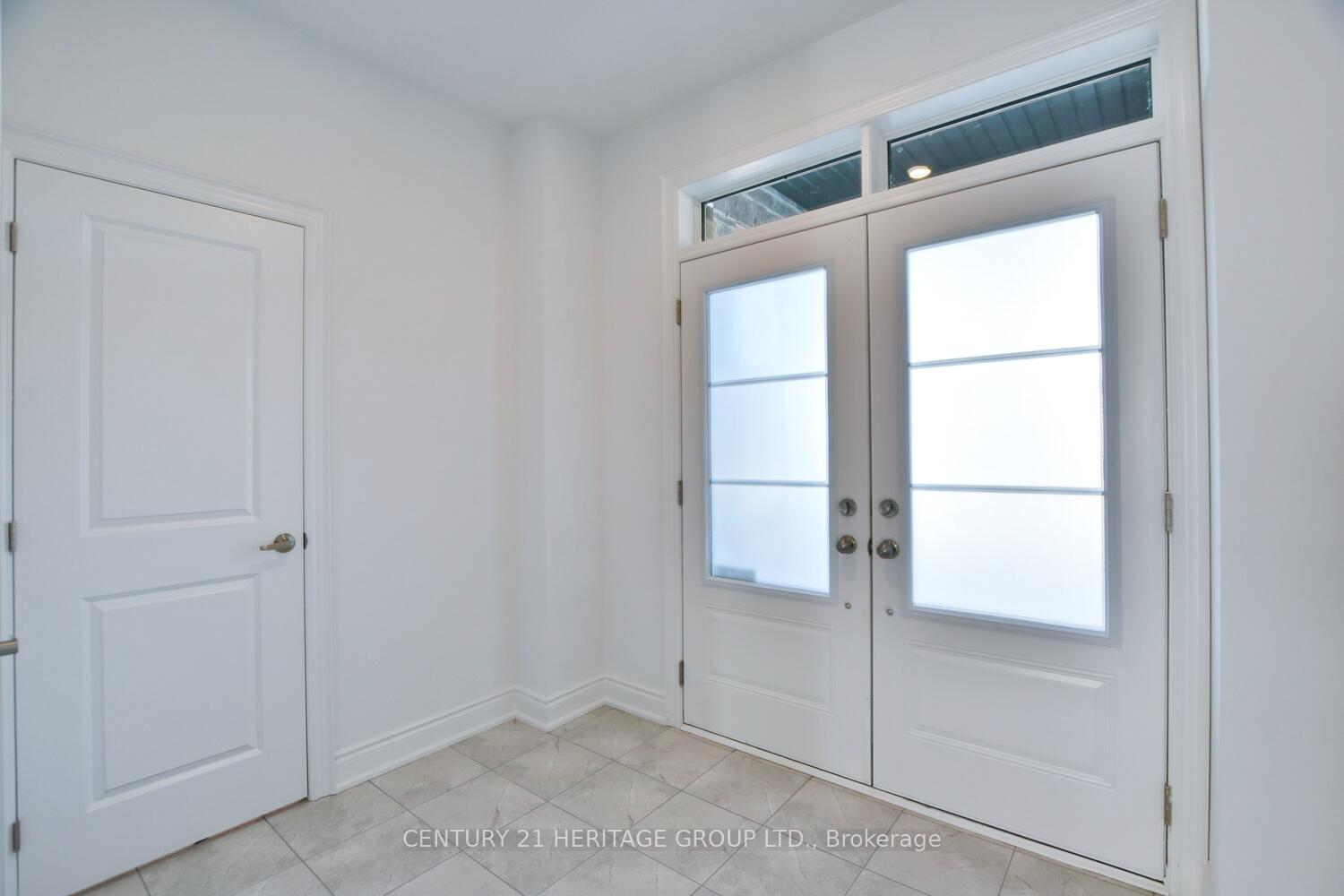Photo 4 of 60 Amber Drive, Wasaga Beach — HOMEH