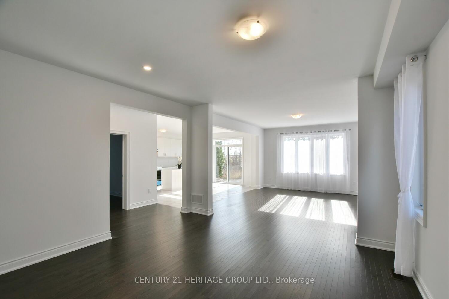 Photo 7 of 60 Amber Drive, Wasaga Beach — HOMEH