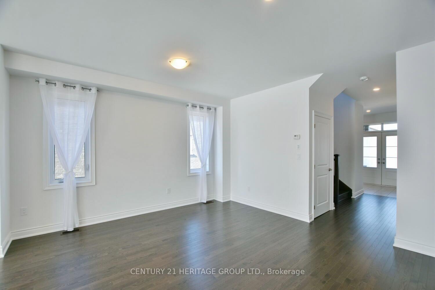 Photo 8 of 60 Amber Drive, Wasaga Beach — HOMEH